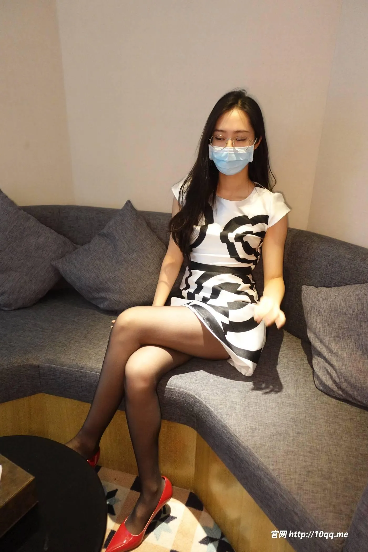 [ROSI口罩系列]2022.10.12 NO.2313[67P]插图2