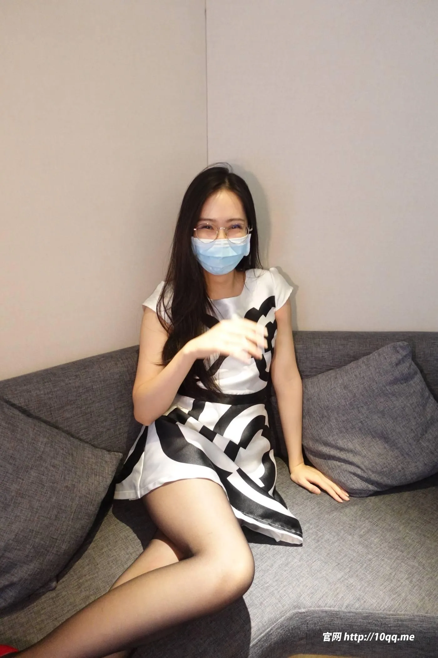 [ROSI口罩系列]2022.10.12 NO.2313[67P]插图1