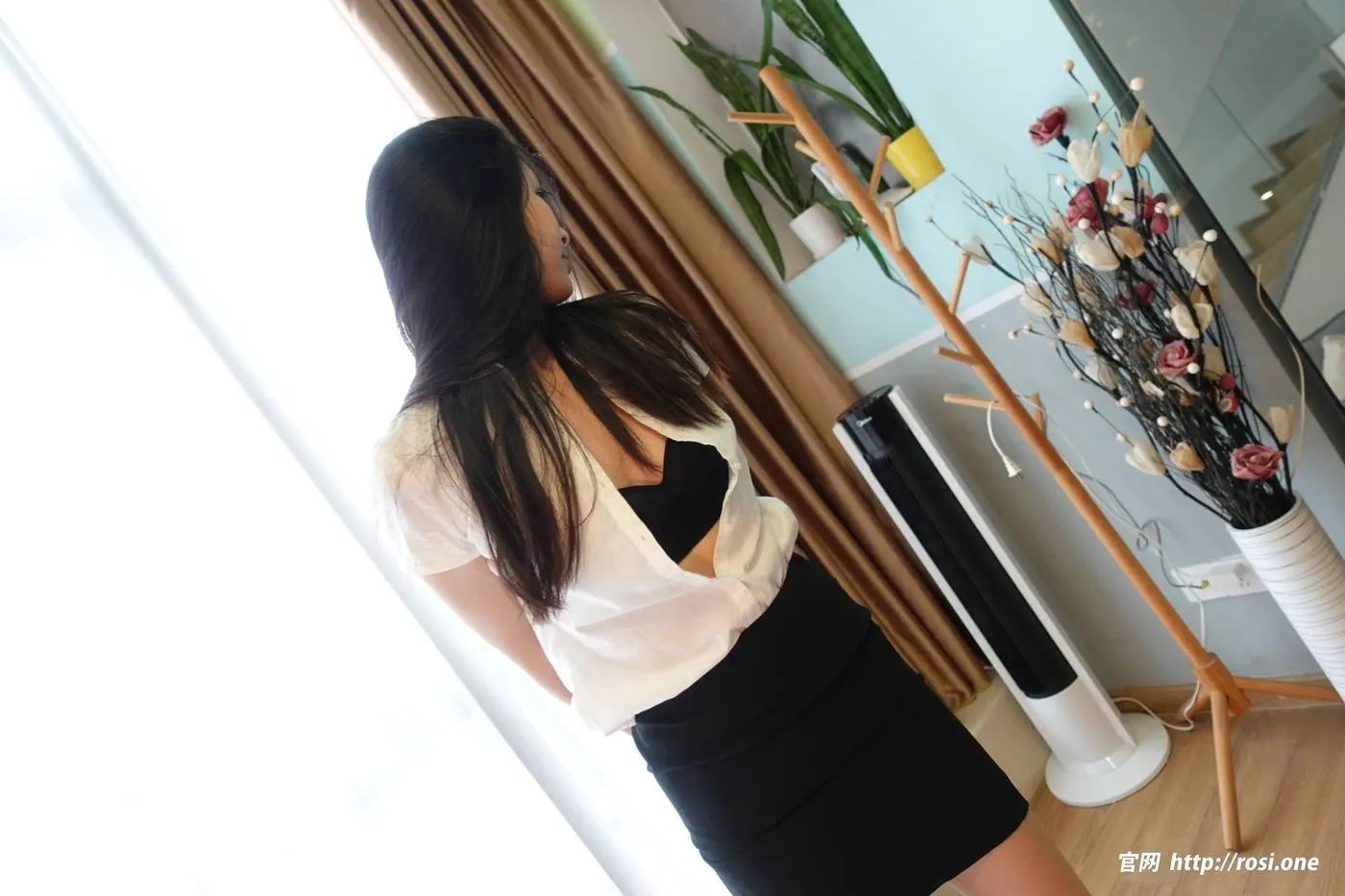 [ROSI写真]2022.12.03 NO.4016[168P]插图1