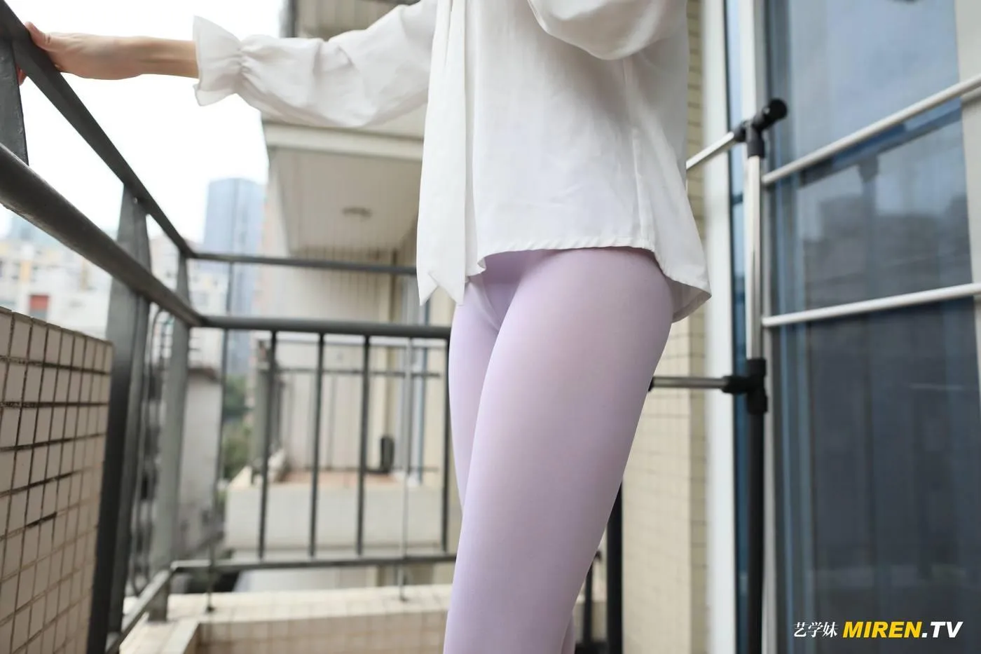 [ROSI艺学妹]2020.04.21 NO.114[70P]插图5