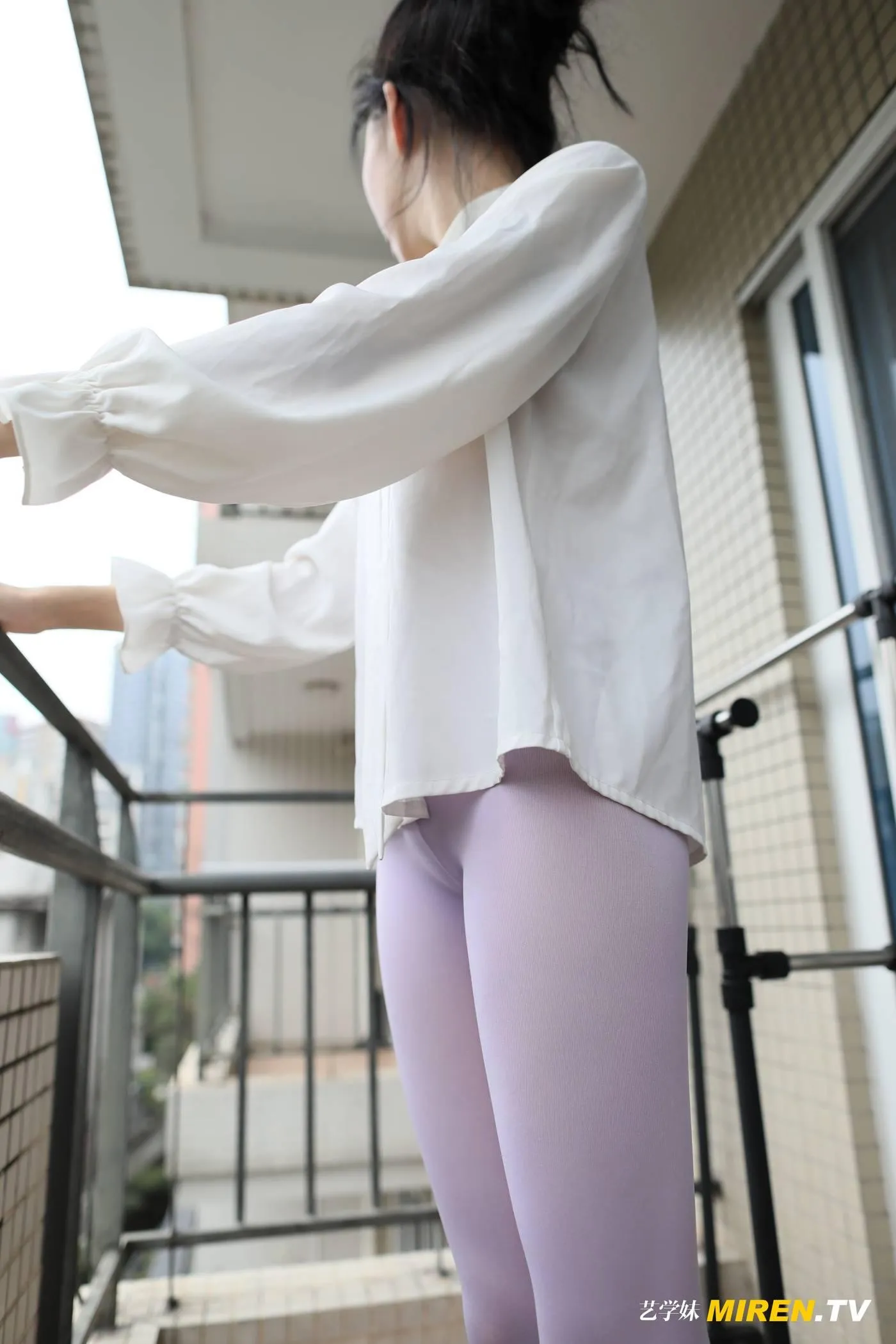 [ROSI艺学妹]2020.04.21 NO.114[70P]插图4