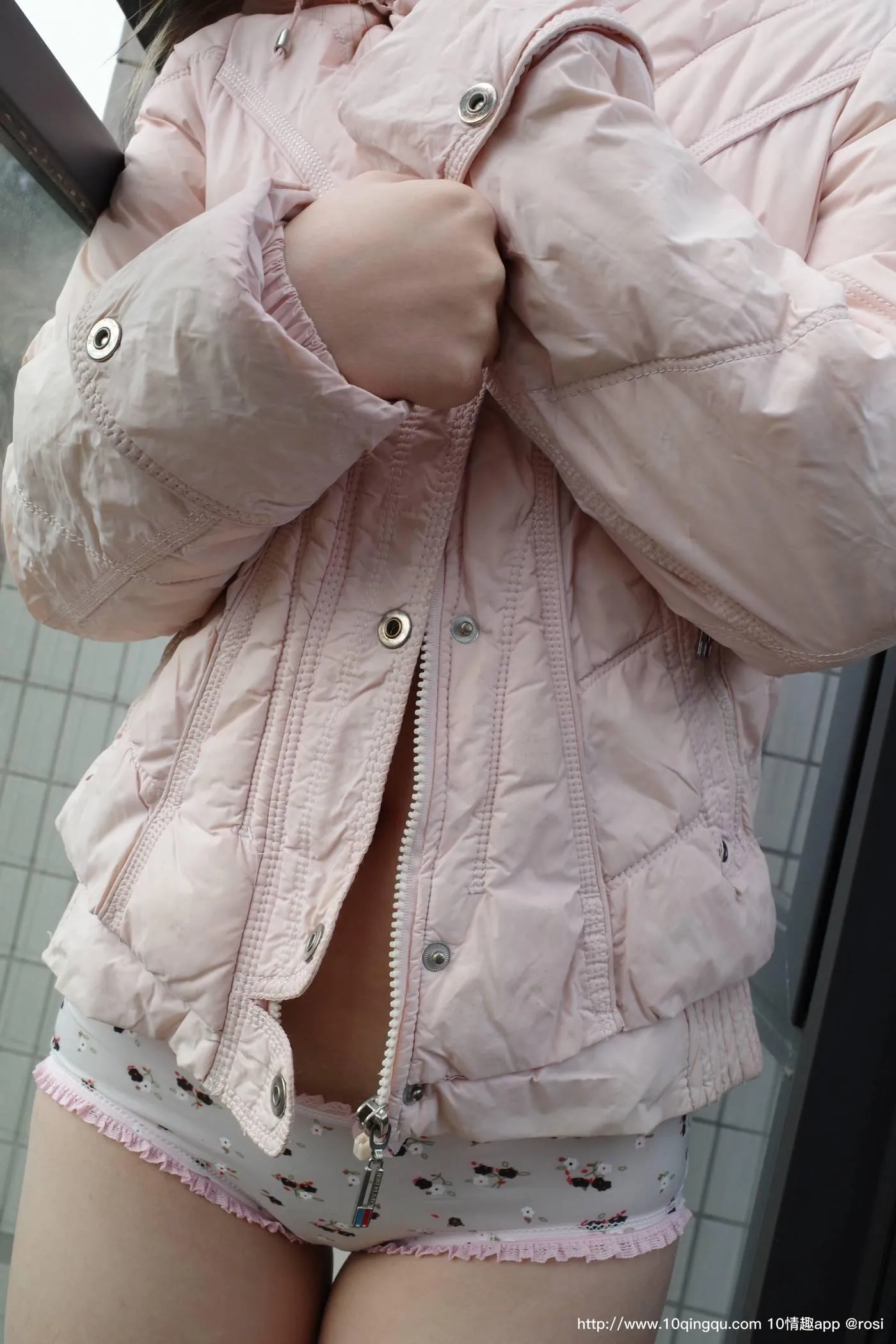 [ROSI写真] 口罩系列 2020.04.08 NO.1396 [46P]插图4