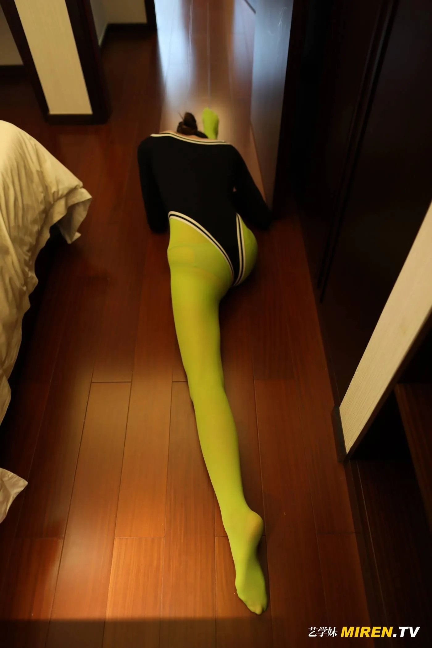 [ROSI艺学妹]2020.03.18 NO.101[73P]插图