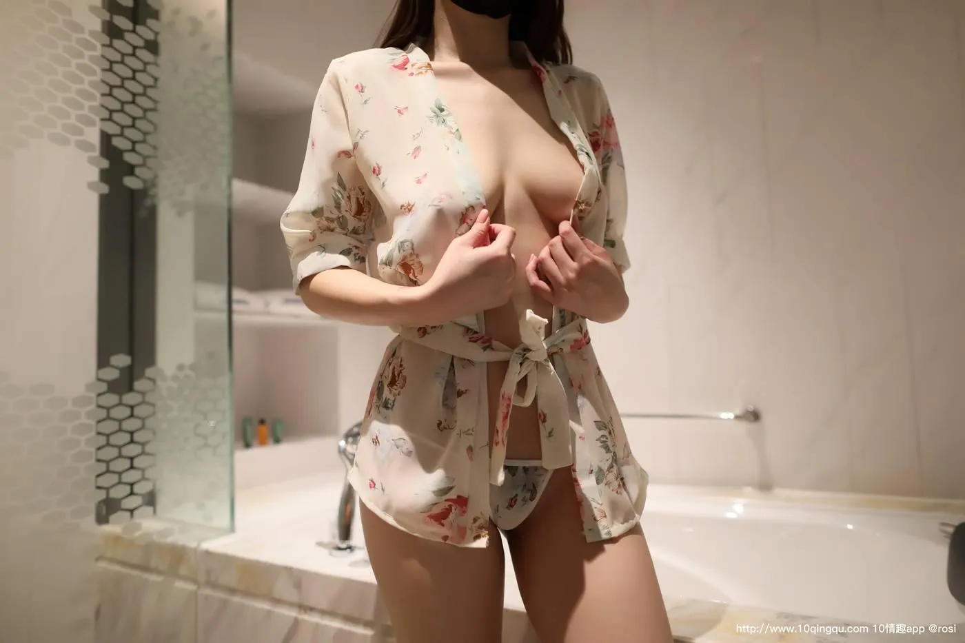 [ROSI写真] 口罩系列 2020.04.29 NO.1417[95P]插图