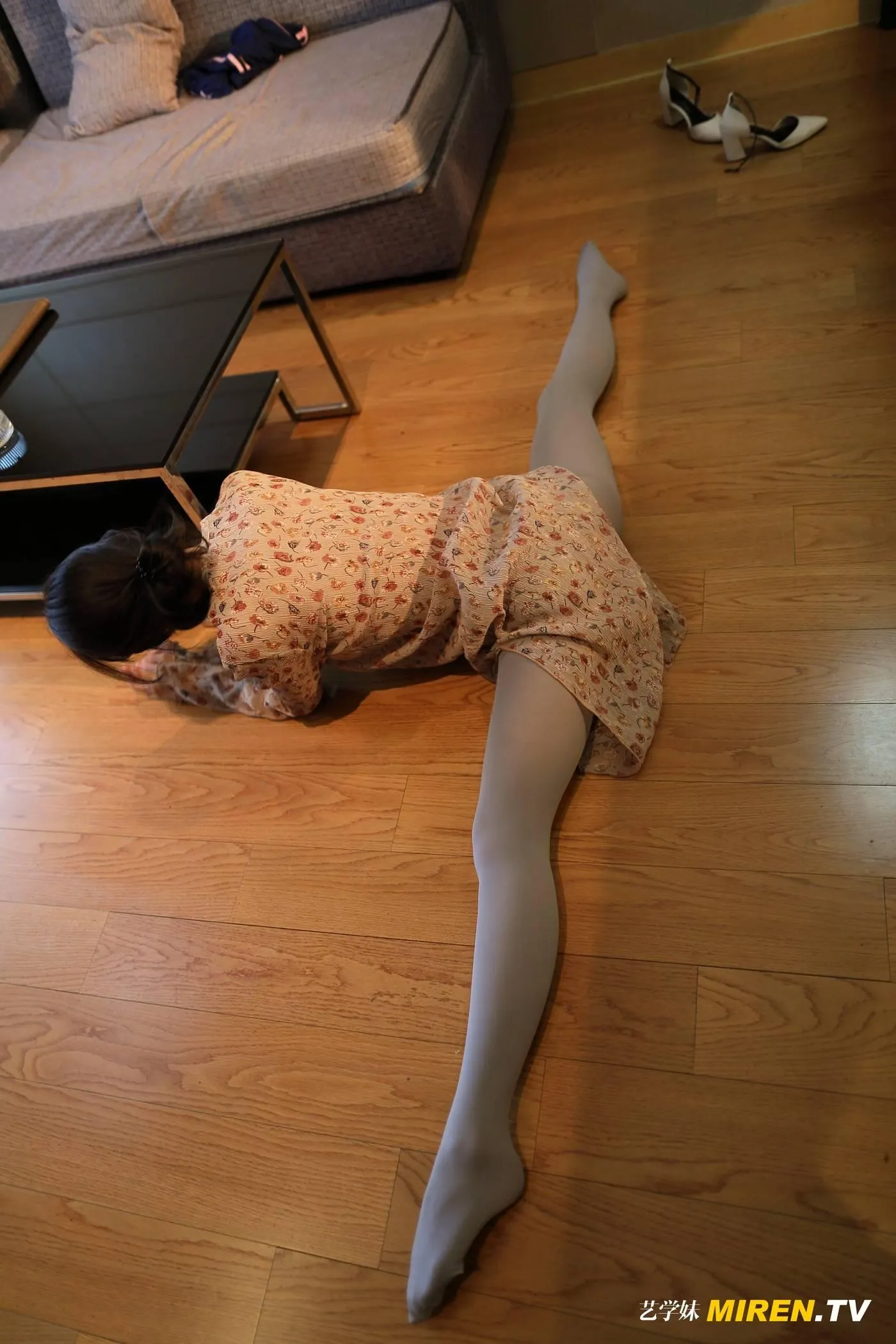 [ROSI写真]艺学妹 2020.02.07 No.070 [63P]插图
