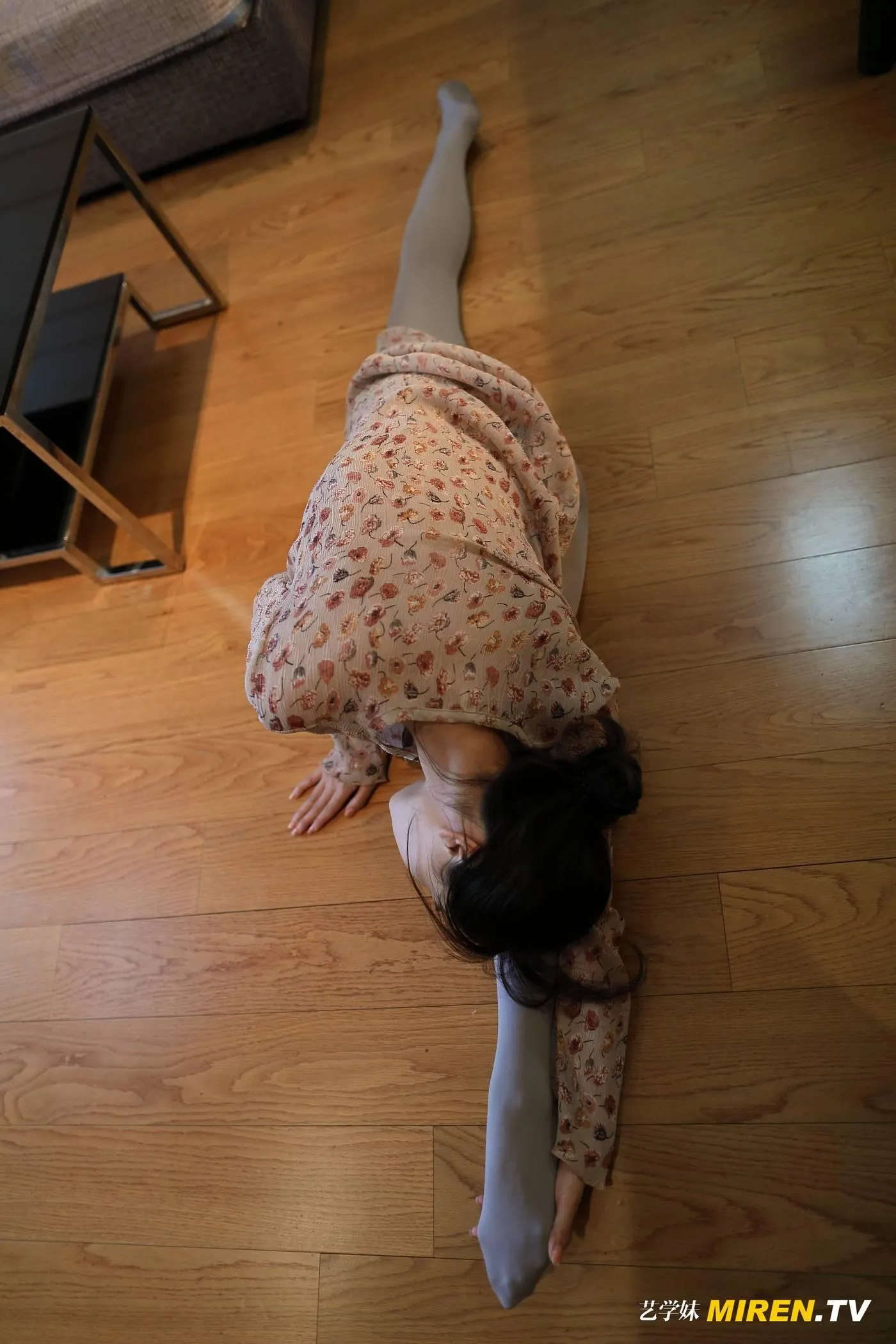 [ROSI写真]艺学妹 2020.02.07 No.070 [63P]插图