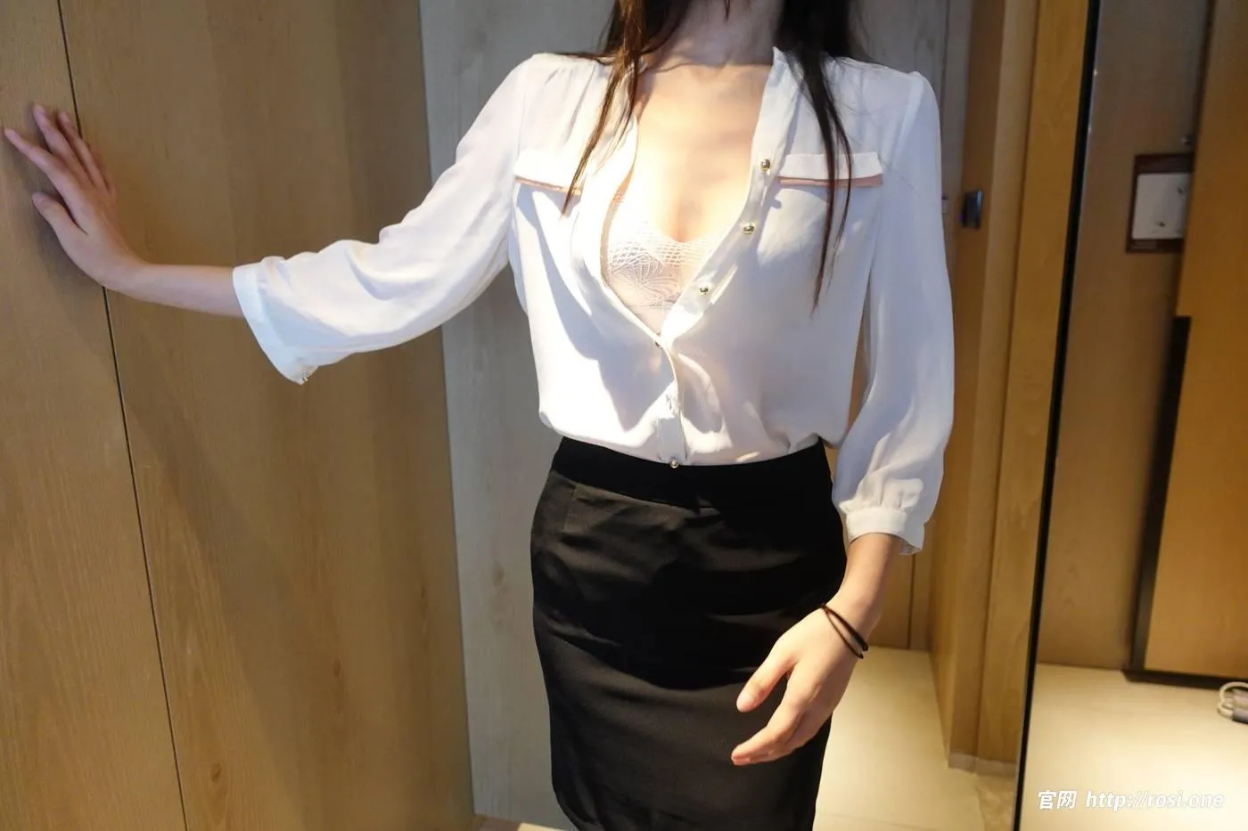 [ROSI写真]2023.01.27 NO.4071[1][82P]插图2