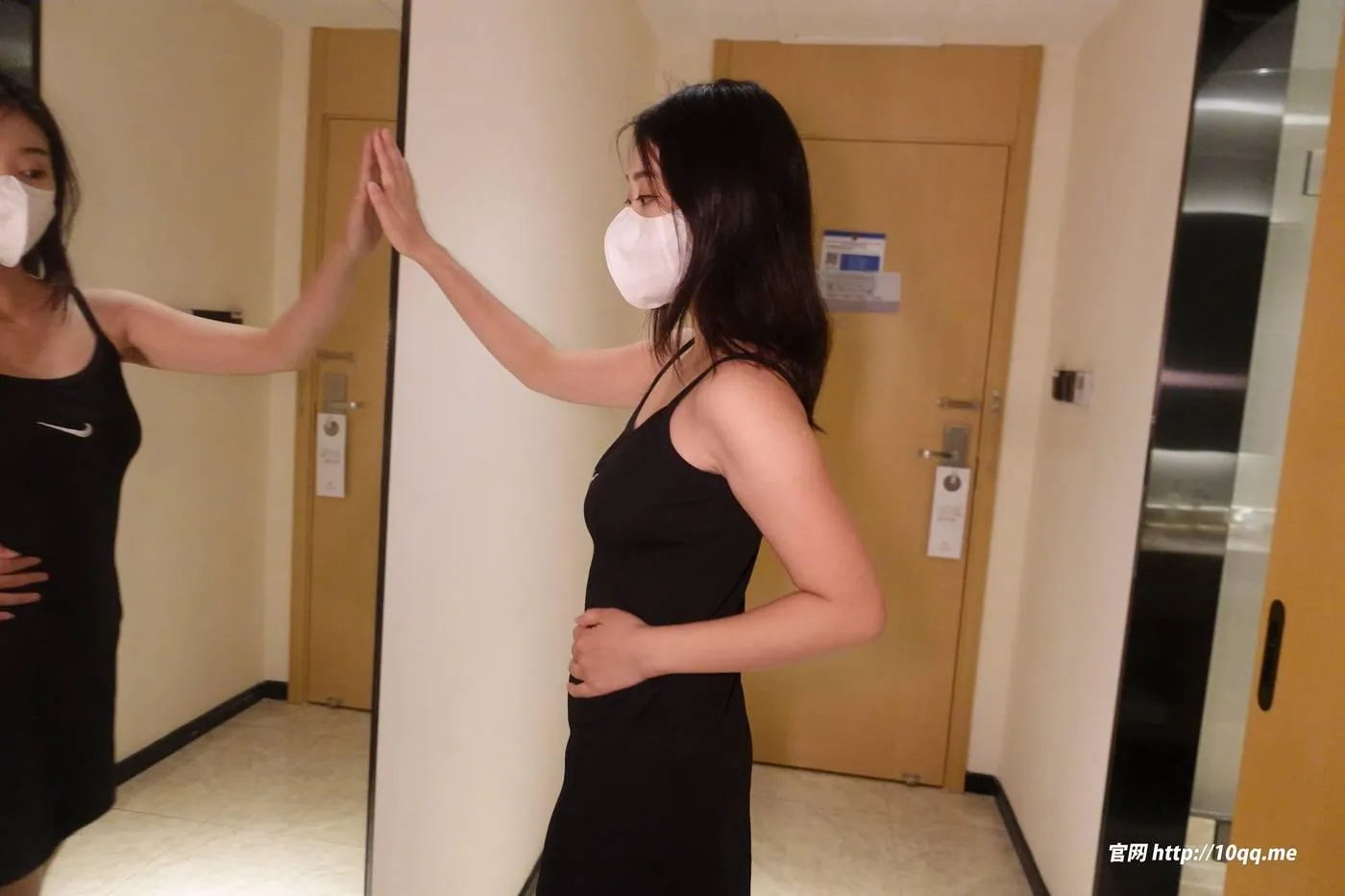 [ROSI口罩系列]2022.09.29 NO.2300[82P]插图2