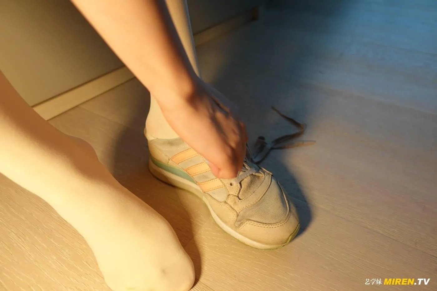 [ROSI艺学妹]2020.07.15 NO.150[77P]插图5