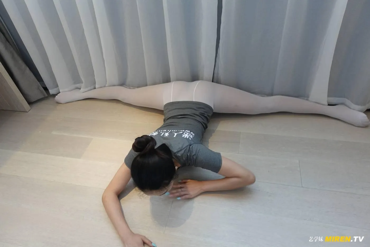 [ROSI艺学妹]2020.08.15 NO.172[28P]插图4