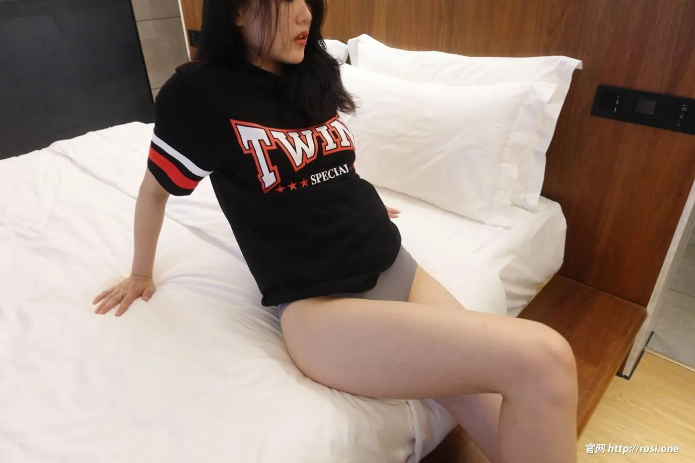 [ROSI写真]2021.11.22 NO.3640[141P]插图1