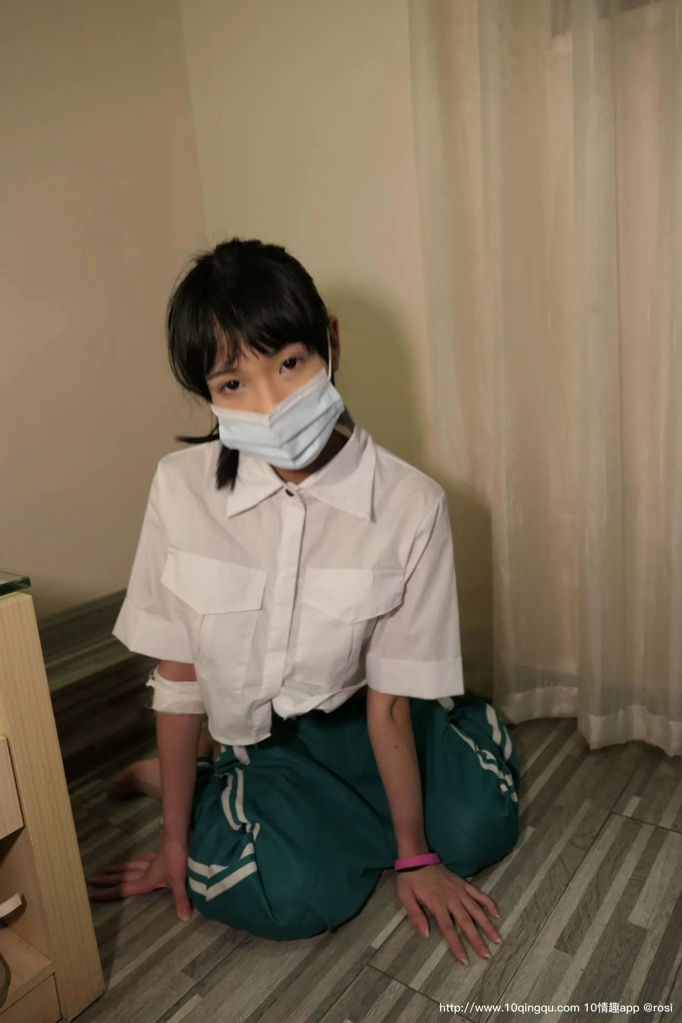 [ROSI写真] 口罩系列 2020.06.13 NO.1462 [46P]插图4
