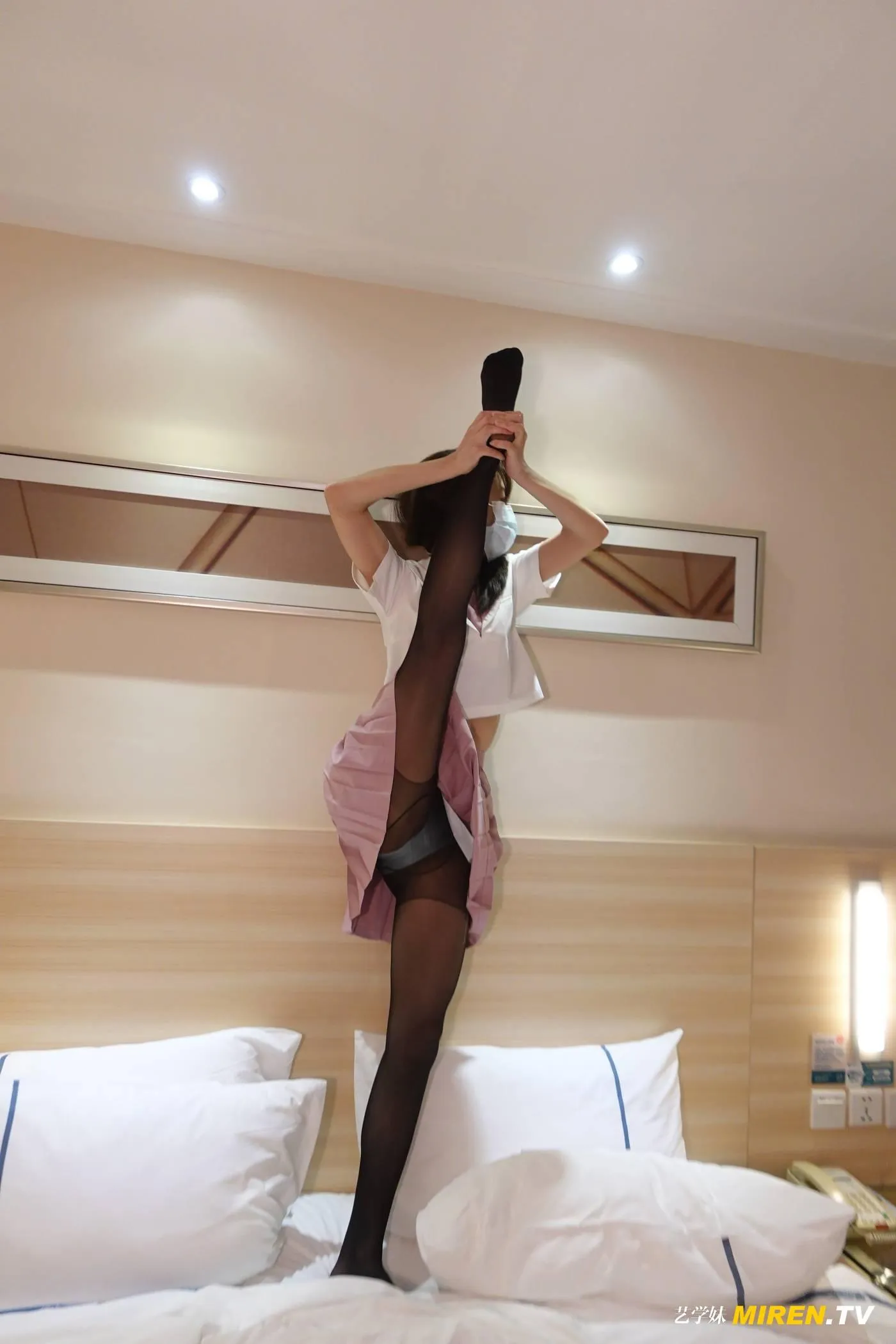 [ROSI艺学妹]2021.10.21 NO.237[118P]插图3