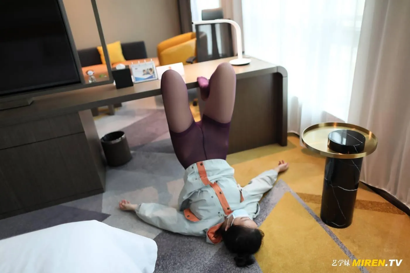 [ROSI艺学妹]2020.11.26 NO.198[91P]插图8
