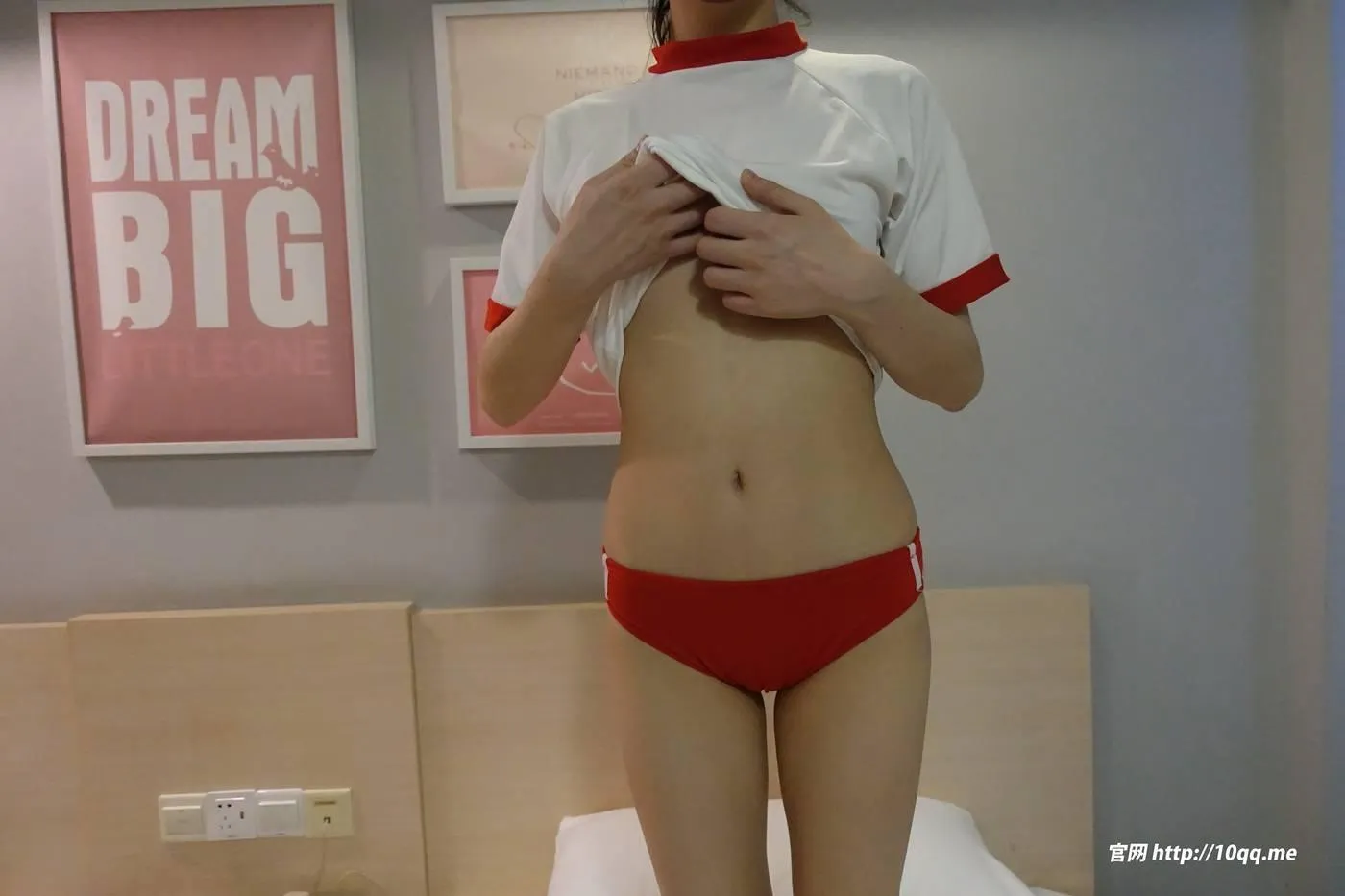 [ROSI口罩系列]2023.02.15 NO.2439[100P]插图1
