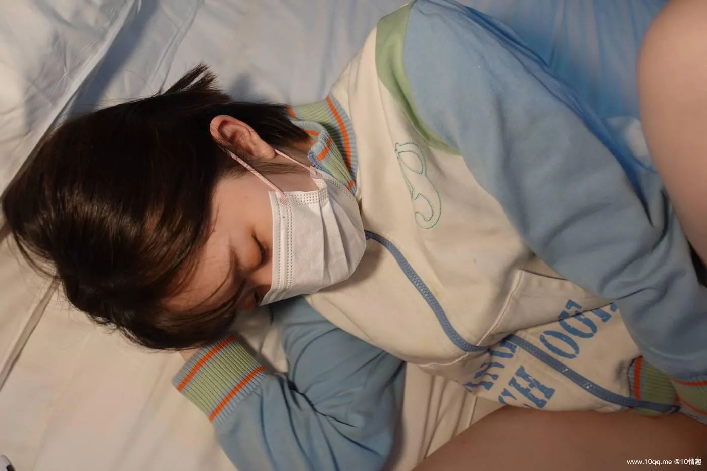 [ROSI口罩系列]2021.10.09 NO.1945[66P]插图1