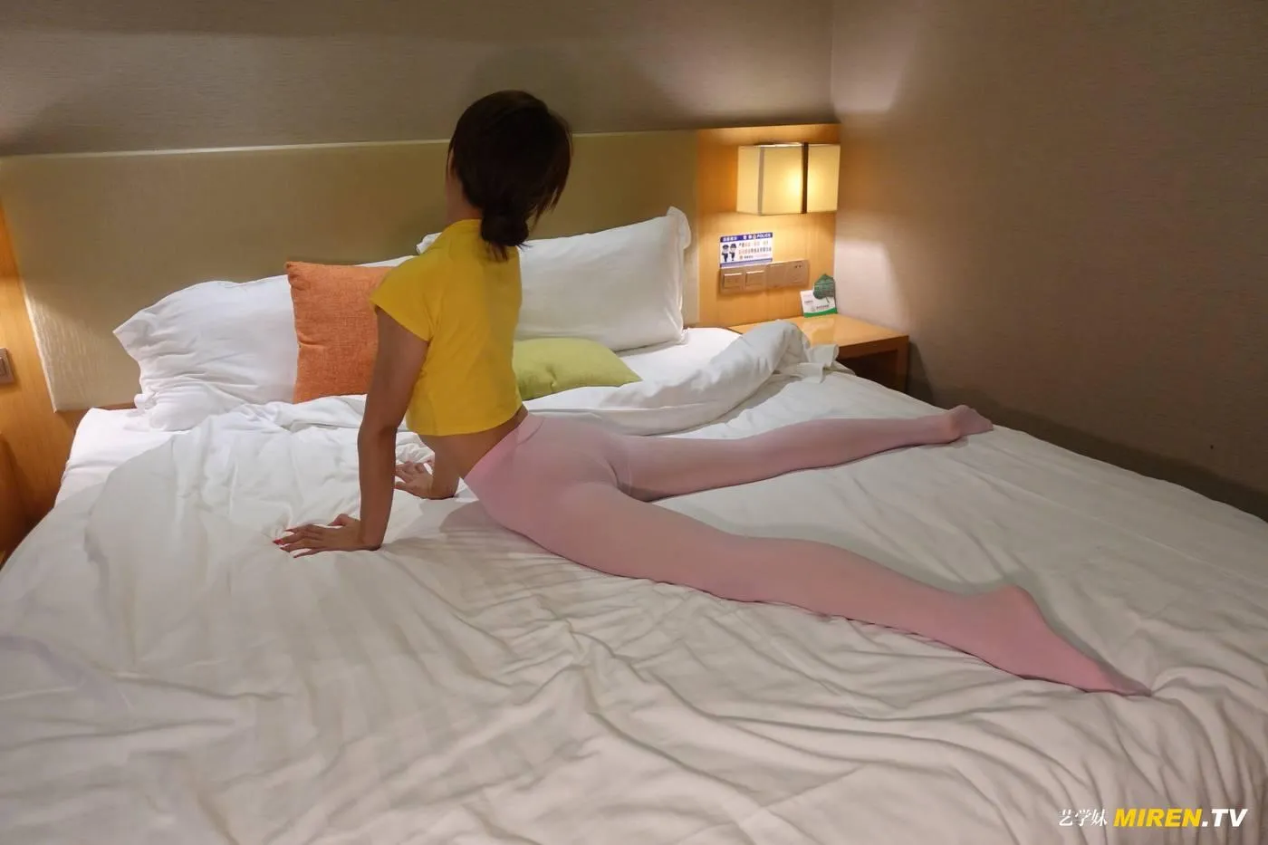 [ROSI艺学妹]2020.11.03 NO.197[58P]插图6