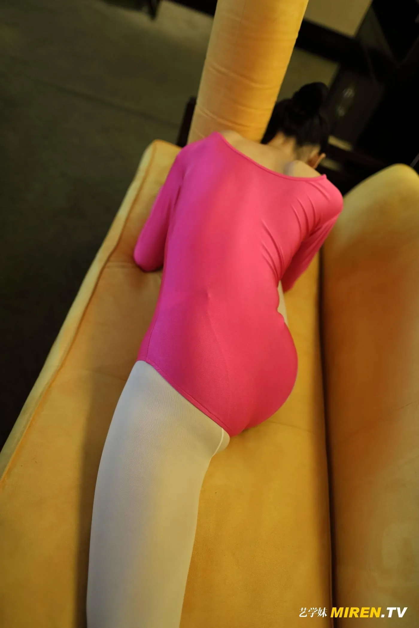 [ROSI写真] 艺学妹 2020.01.11 NO.0043[48P]插图2