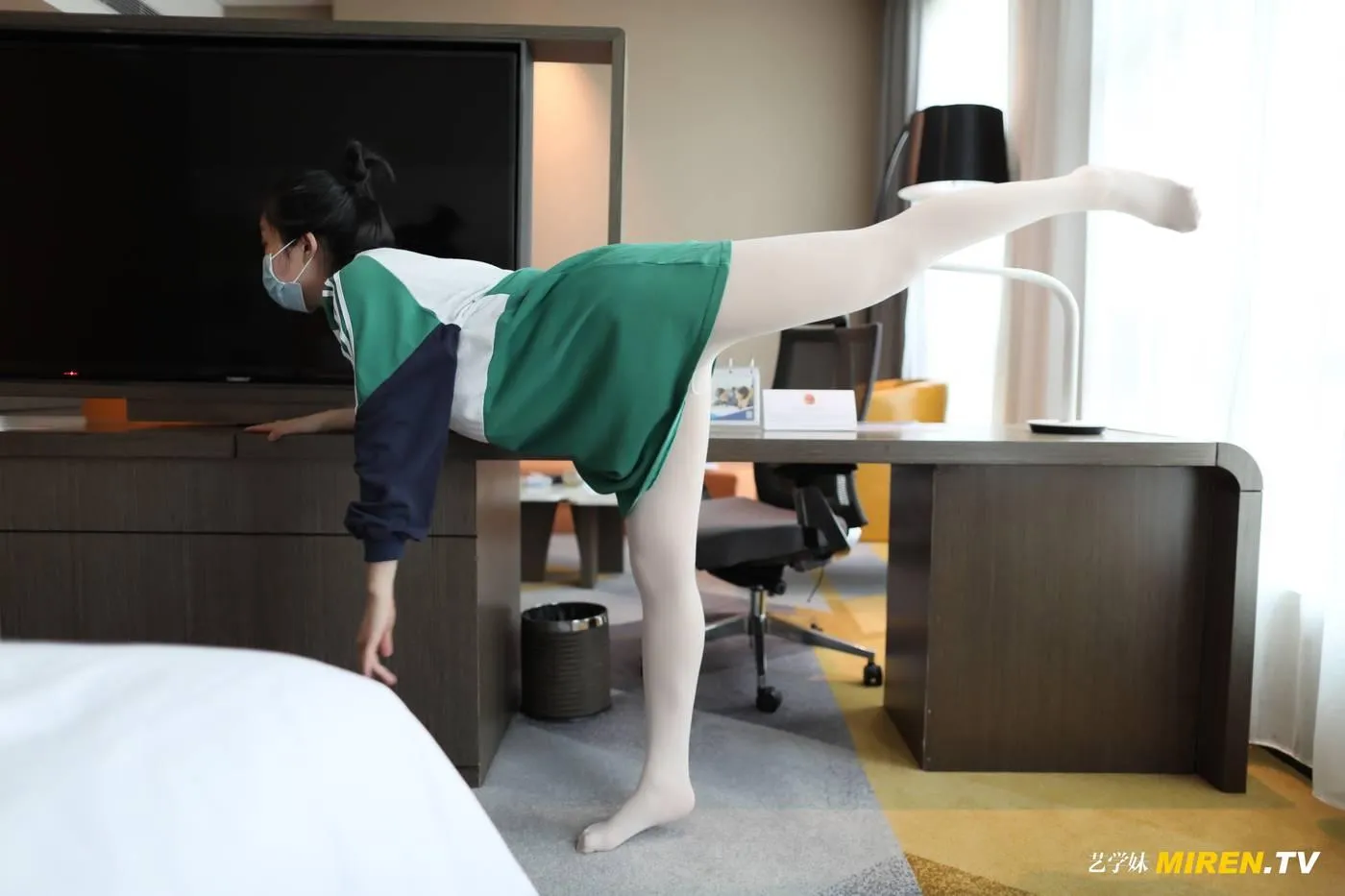 [ROSI艺学妹]2020.05.01 NO.123[73P]插图2