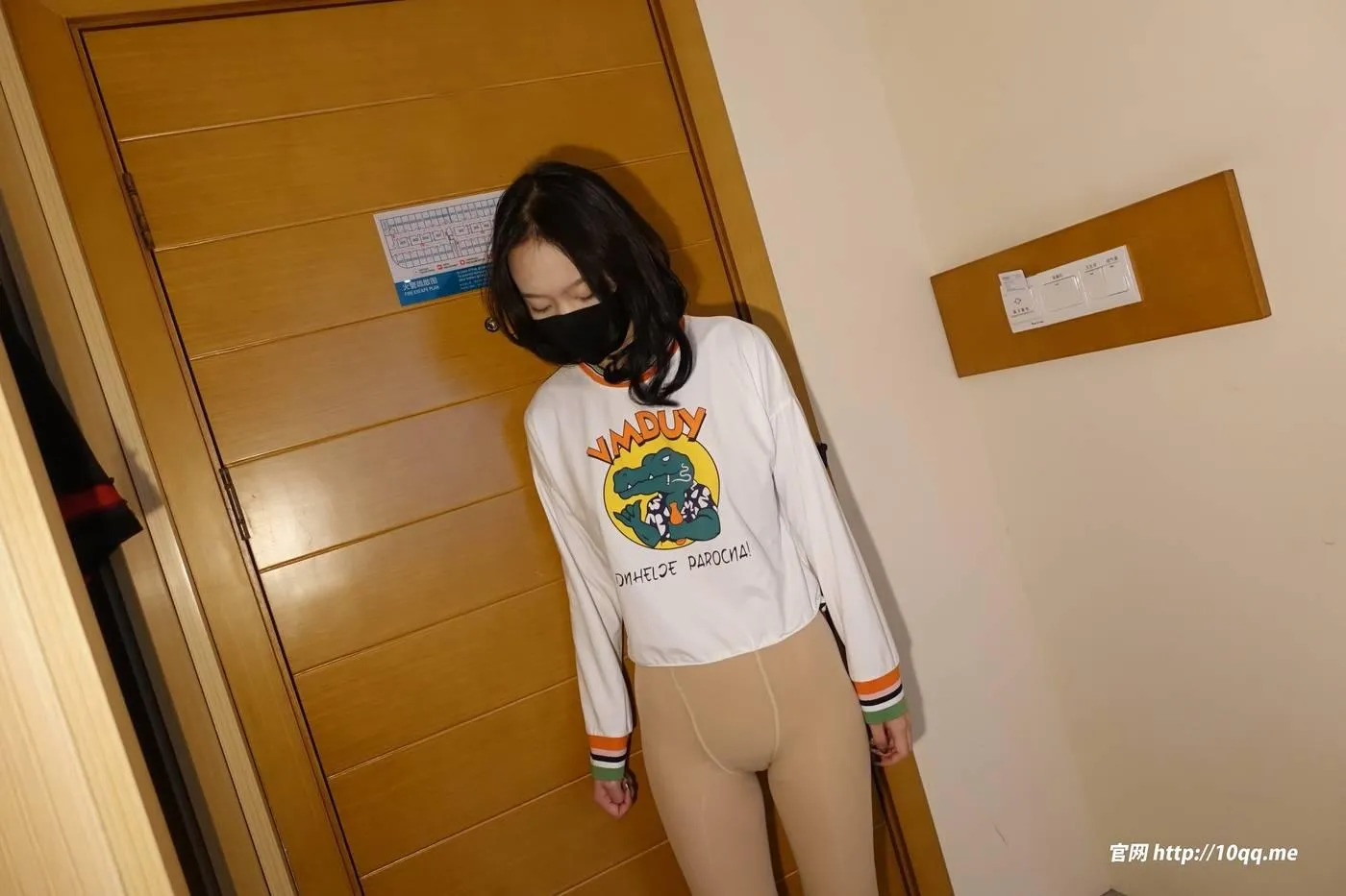 [ROSI口罩系列]2022.12.10 NO.2372[64P]插图9