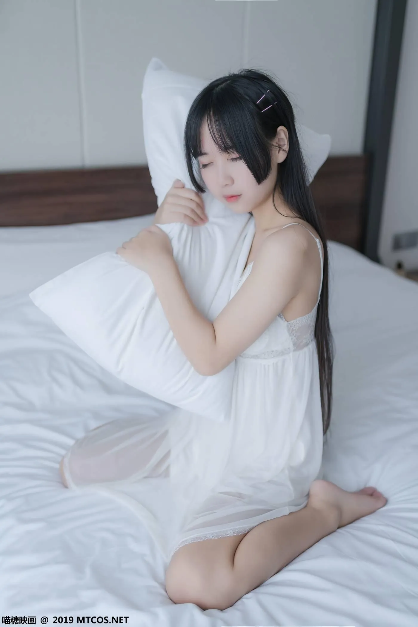 [喵糖映画] VOL.069 萌芽儿o0 白纱裙[44P]插图5