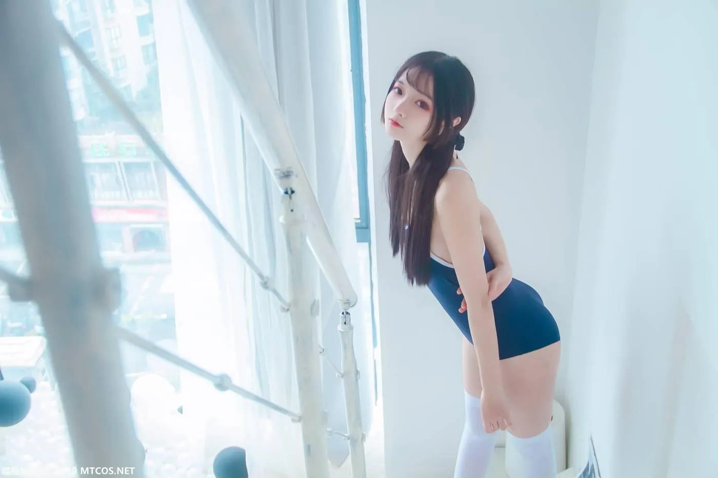 [喵糖映画] VOL.046 泡泡球死库水[40P]插图