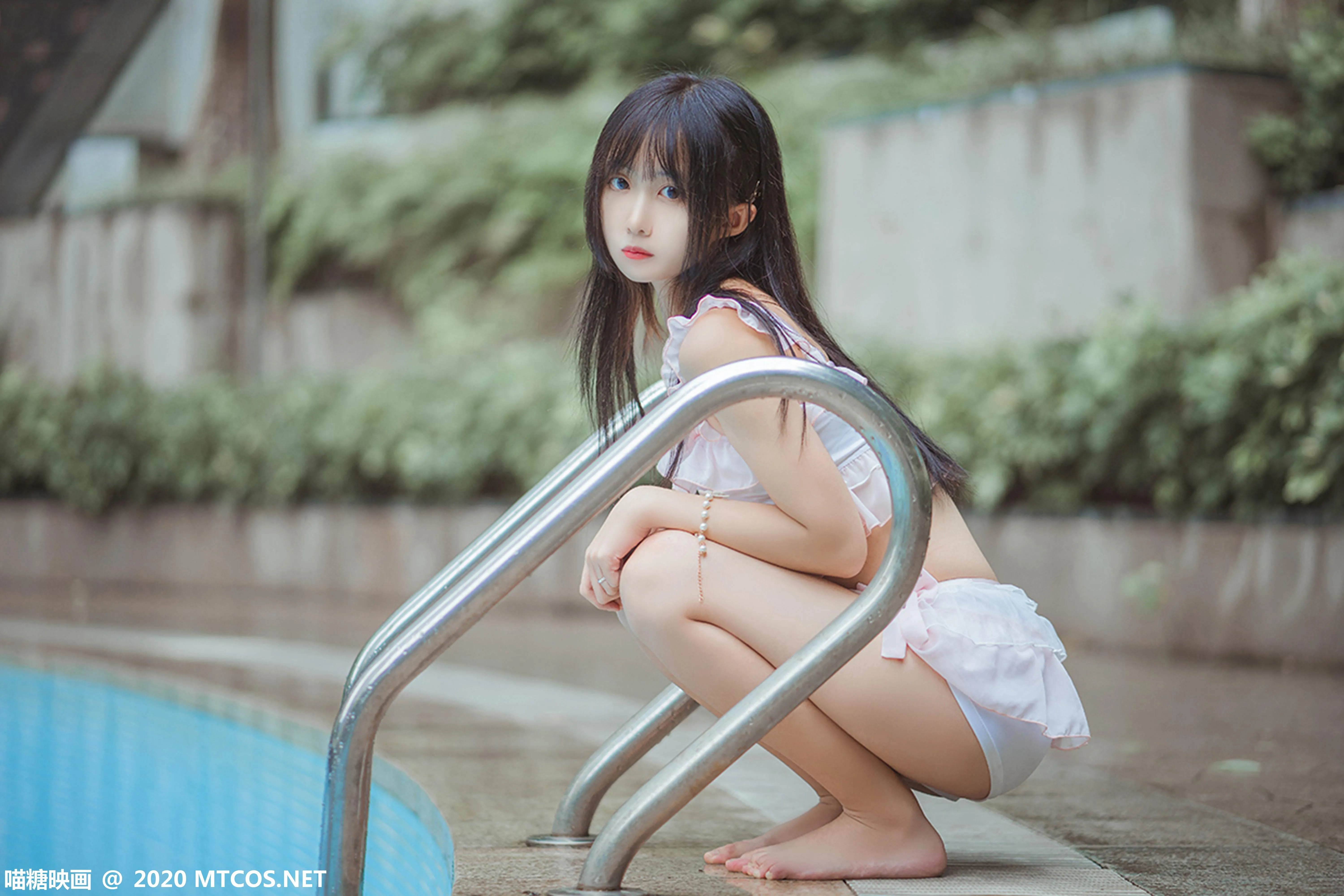 [喵糖映画] VOL.312 泳池萌妹[35P]插图7