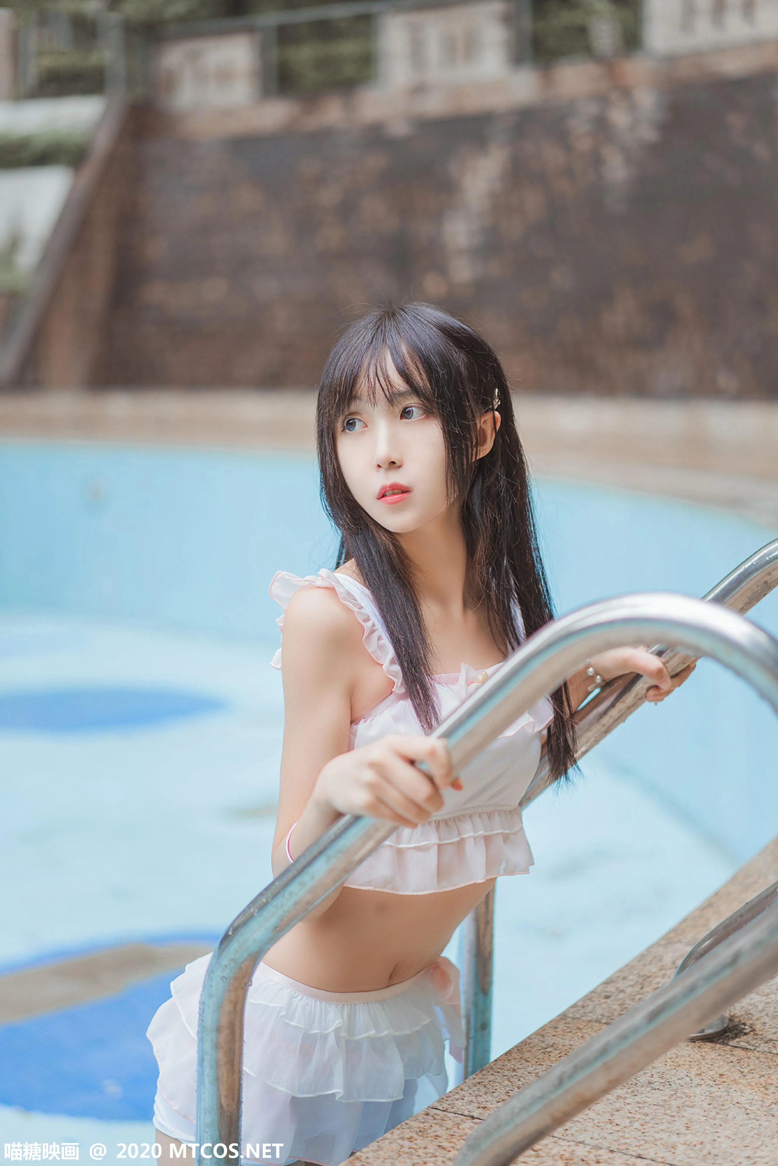 [喵糖映画] VOL.312 泳池萌妹[35P]插图5