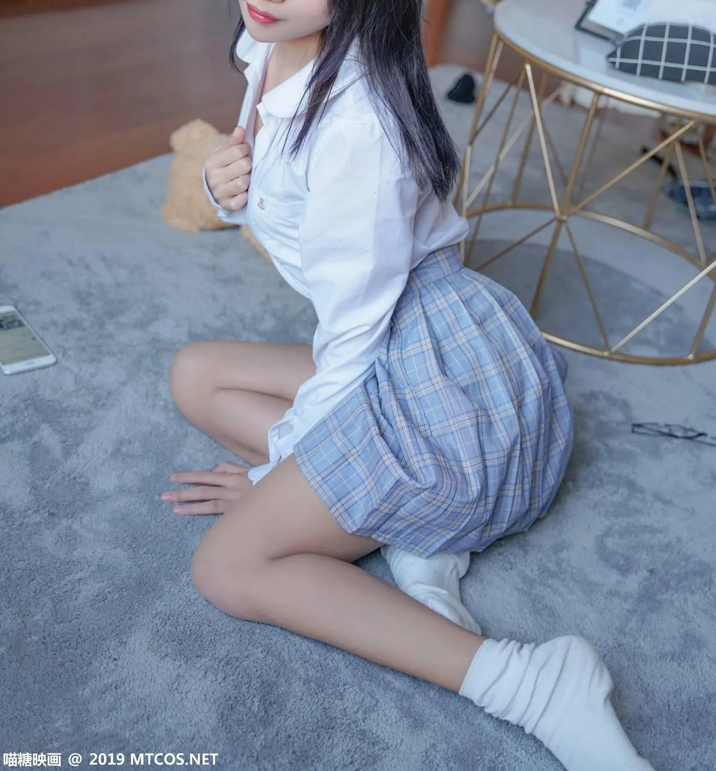 [喵糖映画] VOL.047 果腿制服裙[44P]插图2