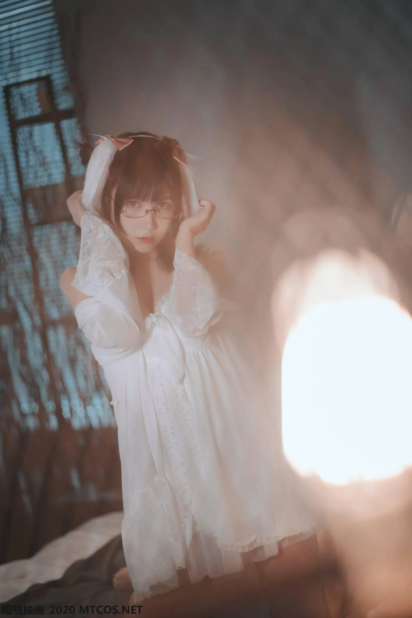 [喵糖映画] VOL.139 白色私房睡裙[26P]插图3