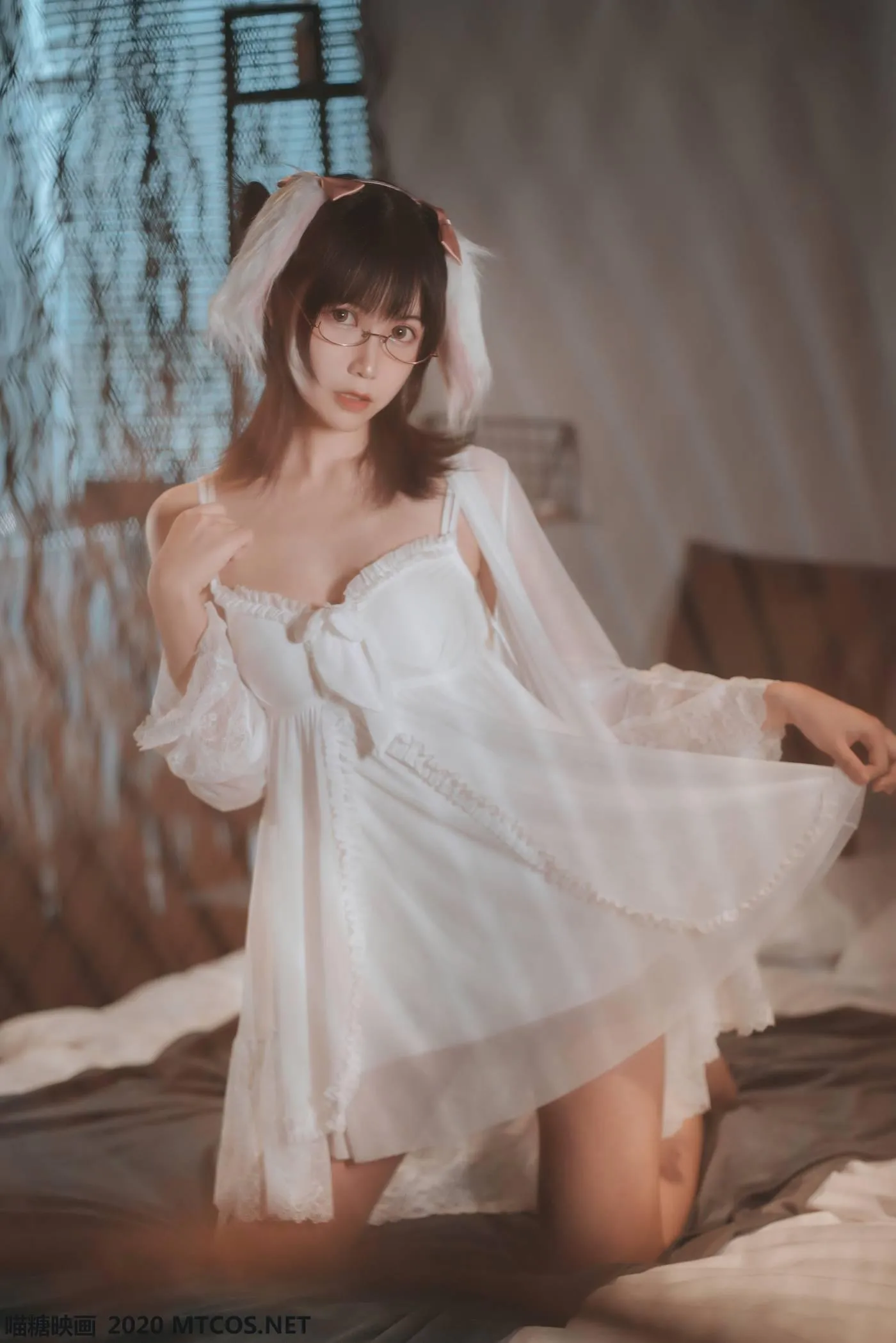 [喵糖映画] VOL.139 白色私房睡裙[26P]插图5