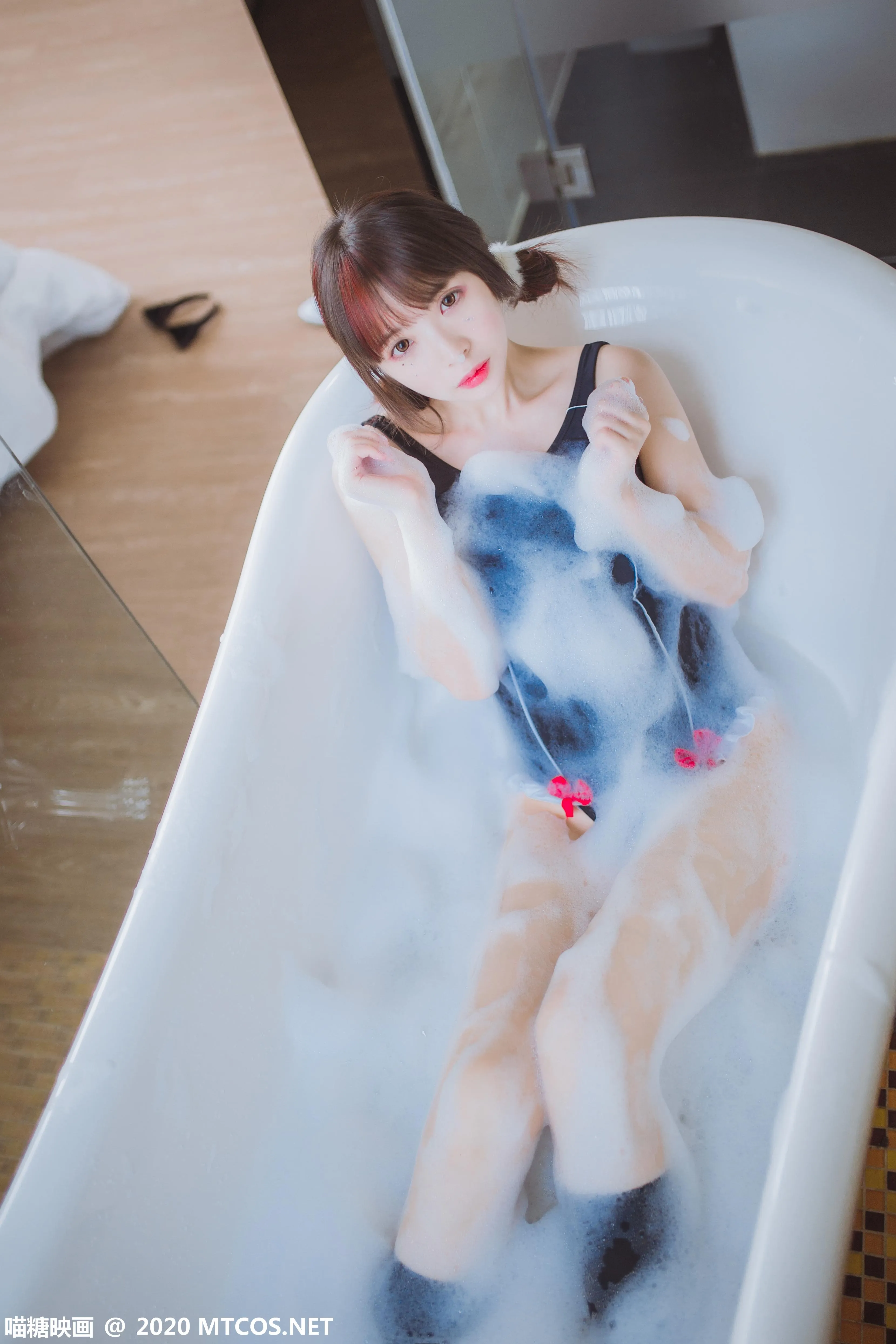 [喵糖映画] VOL.320 浴缸泡泡[28P]插图4