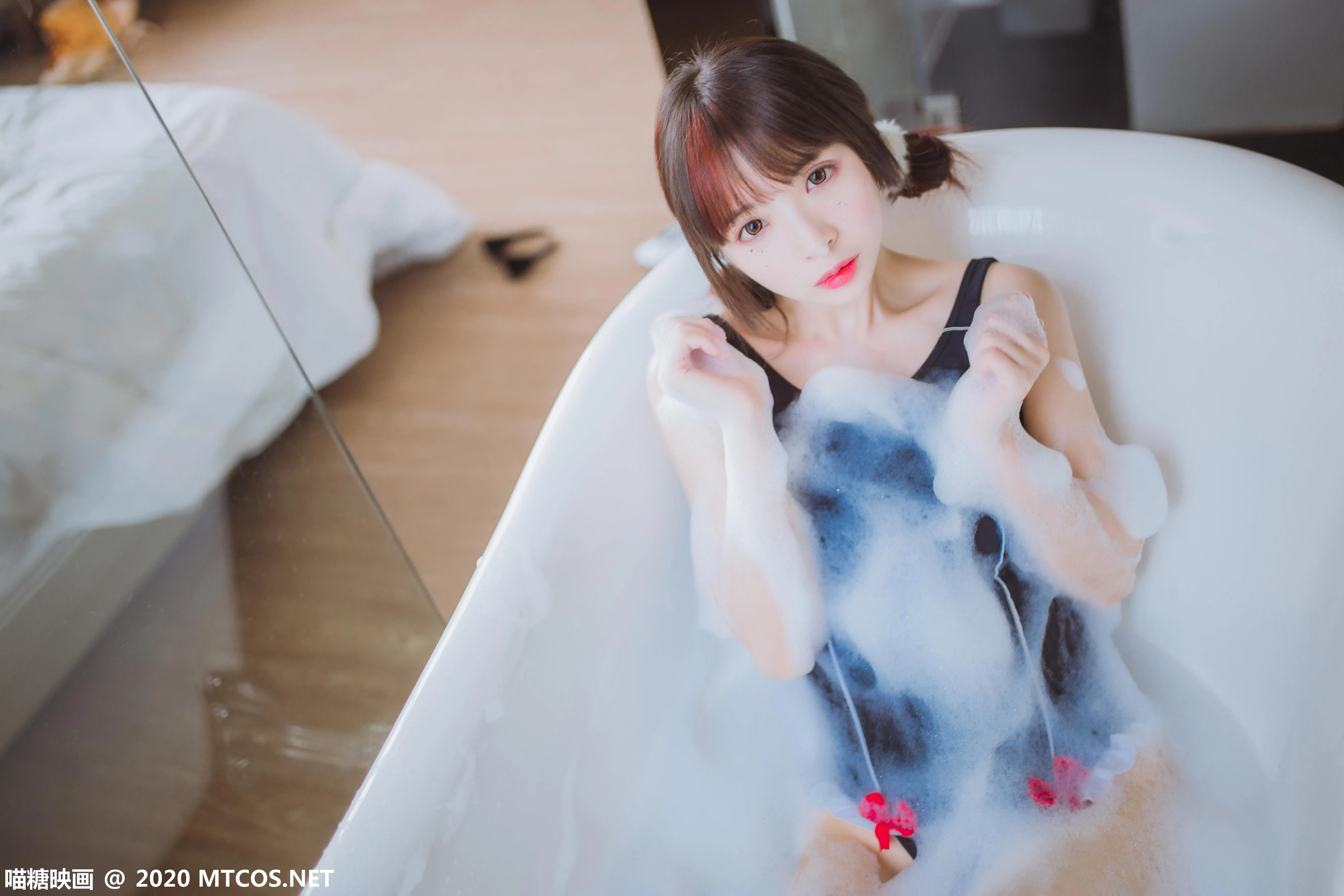 [喵糖映画] VOL.320 浴缸泡泡[28P]插图5