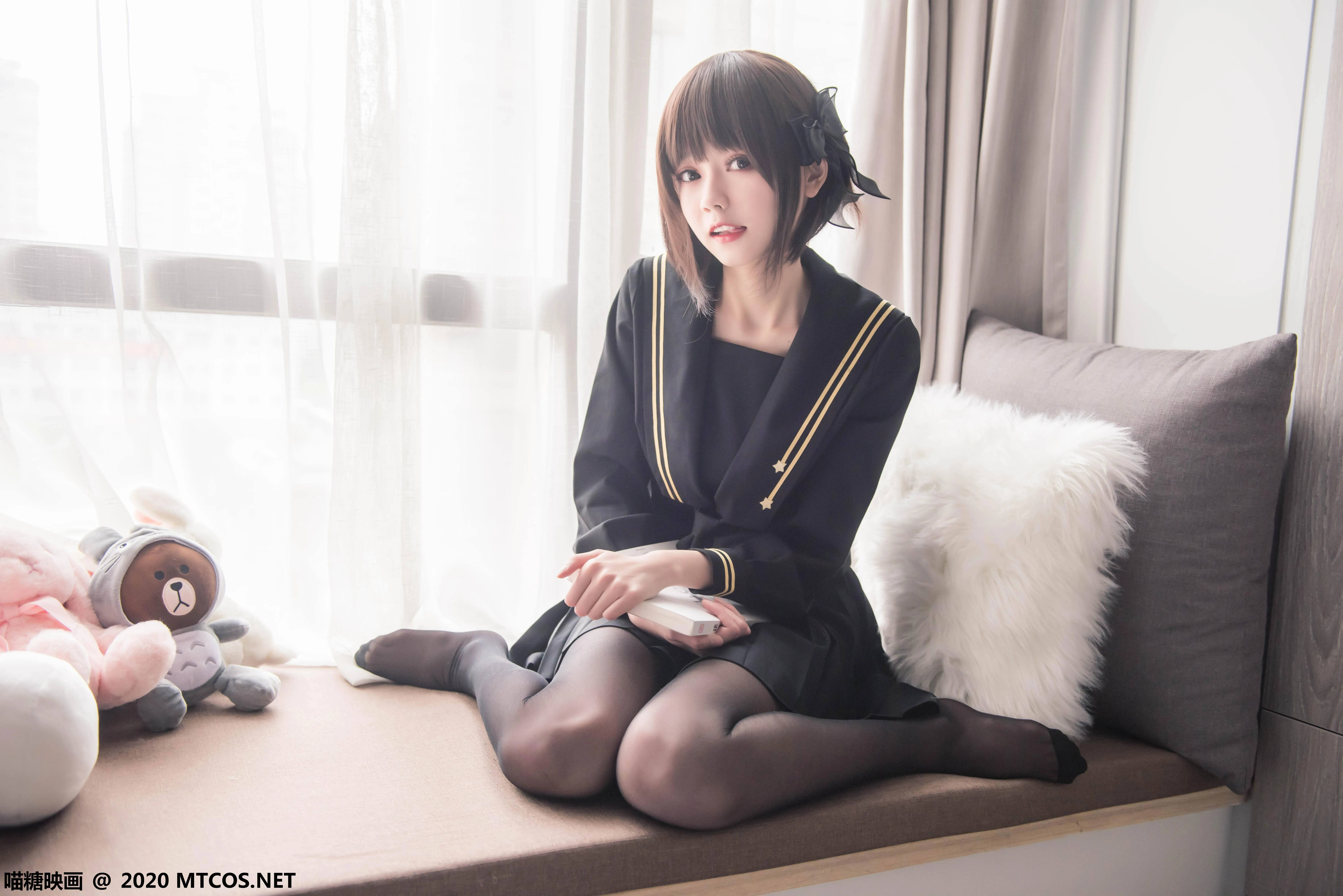 [喵糖映画] VOL.330 窗台少女[20P]插图