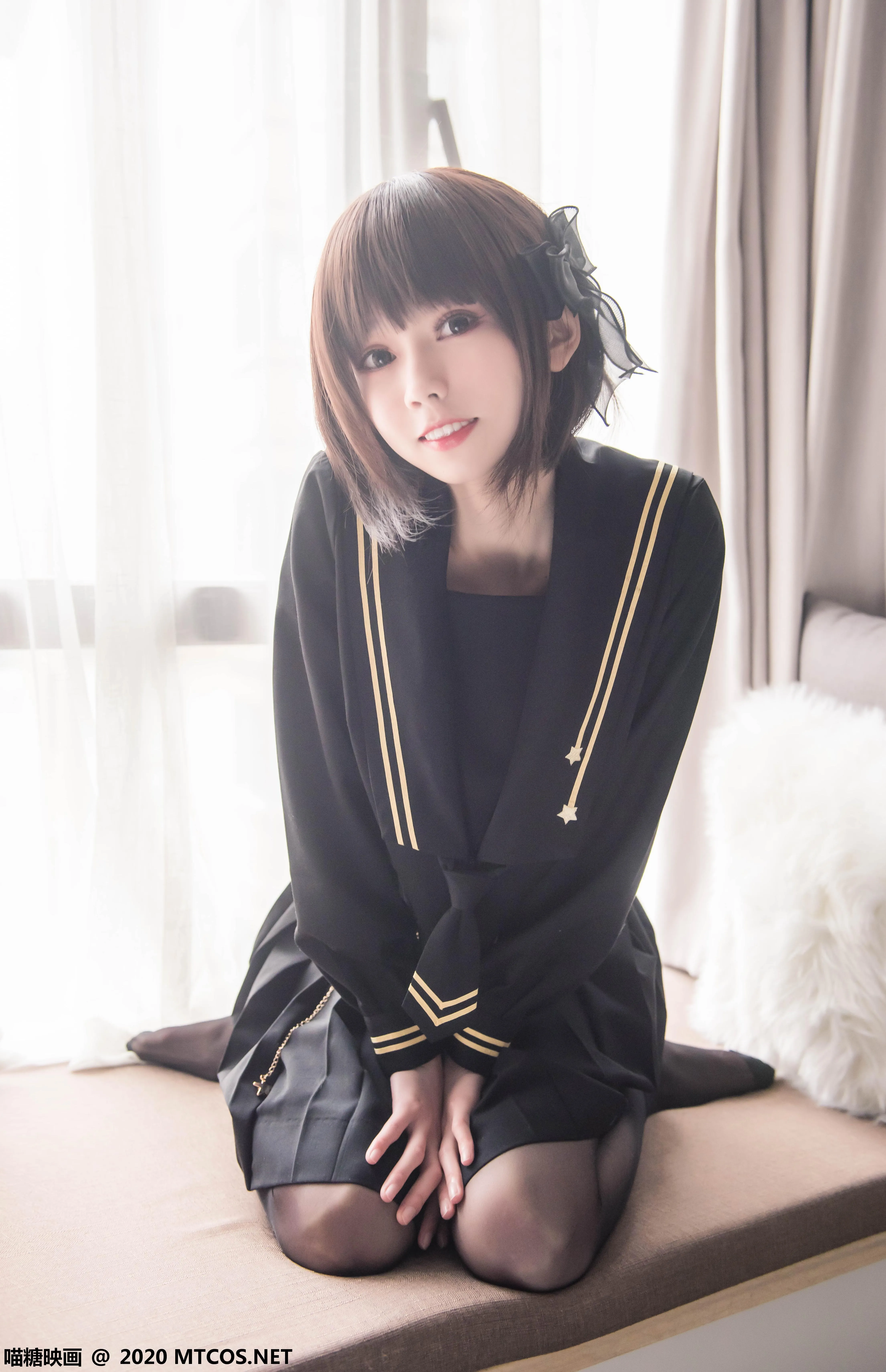 [喵糖映画] VOL.330 窗台少女[20P]插图1