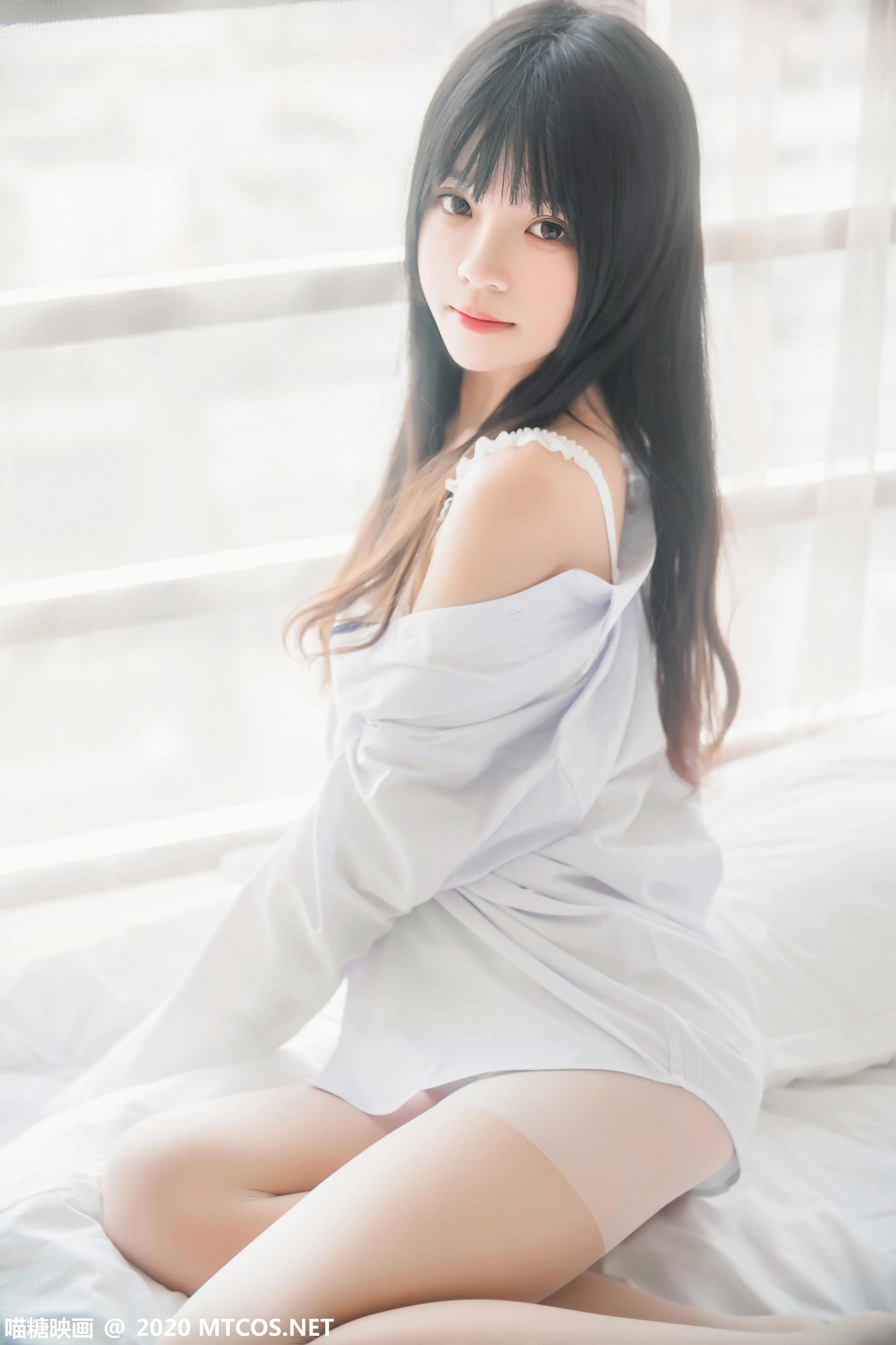 [喵糖映画] VOL.235 男友白衬衫[25P]插图1