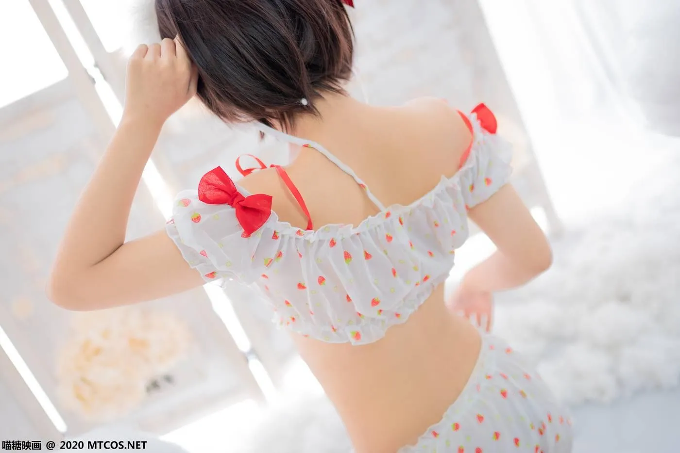 [喵糖映画] VOL.155 草莓印花小夜衣[45P]插图4