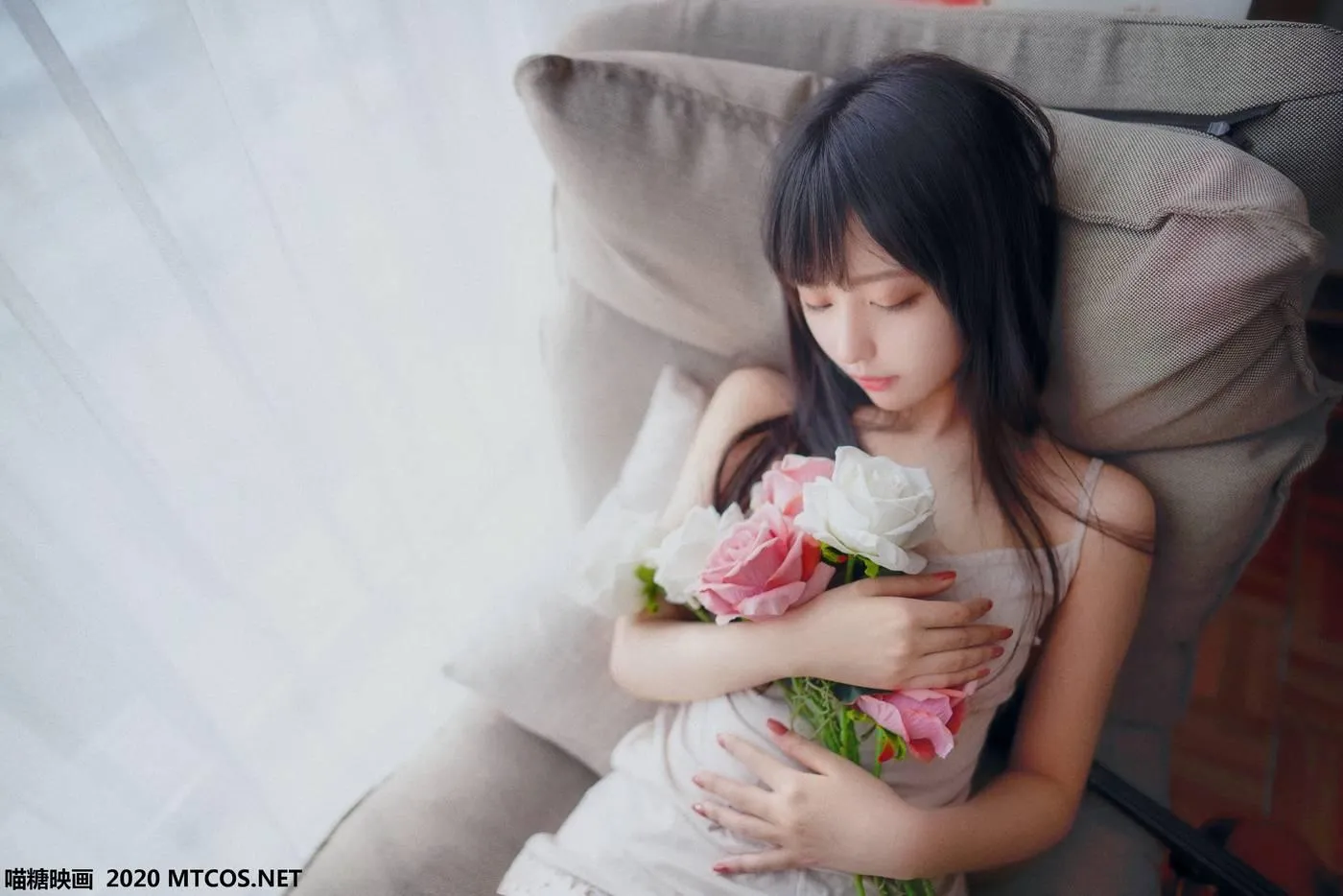 [喵糖映画] VOL.148 女友的暖阳私房[30P]插图1