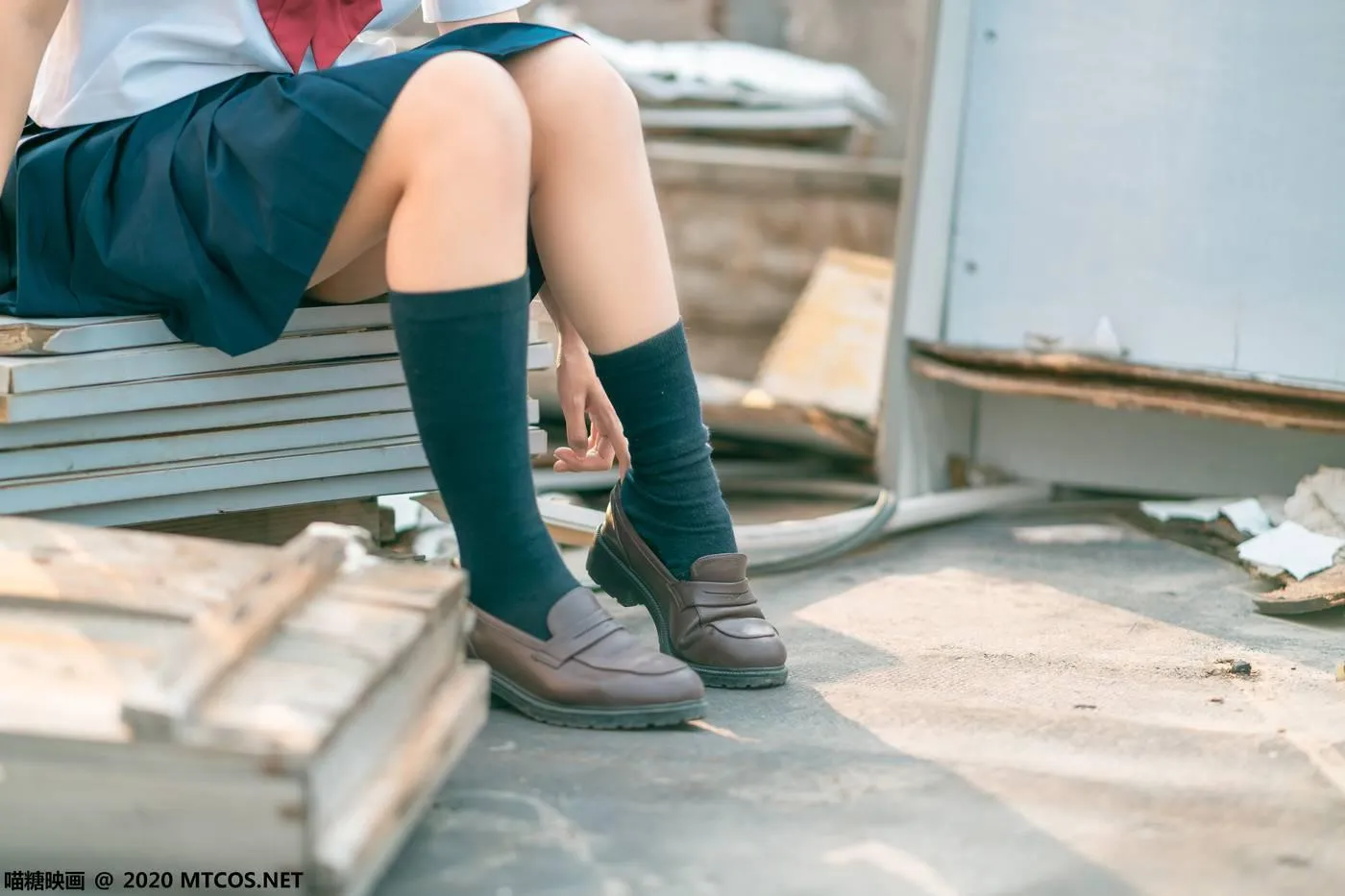 [喵糖映画] JKL.021 天台JK制服[33P]插图2