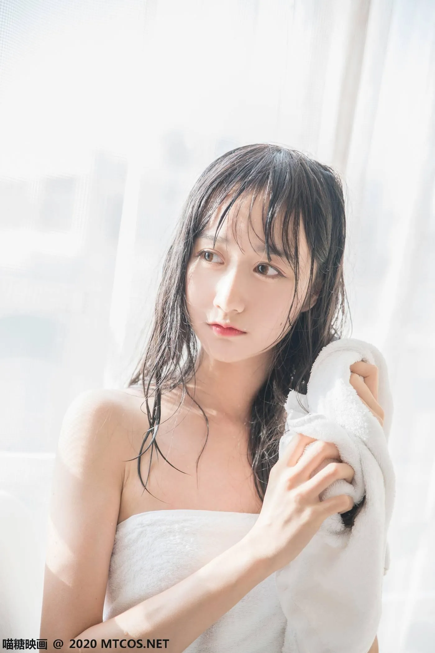 [喵糖映画] VOL.174 纯白浴巾[58P]插图