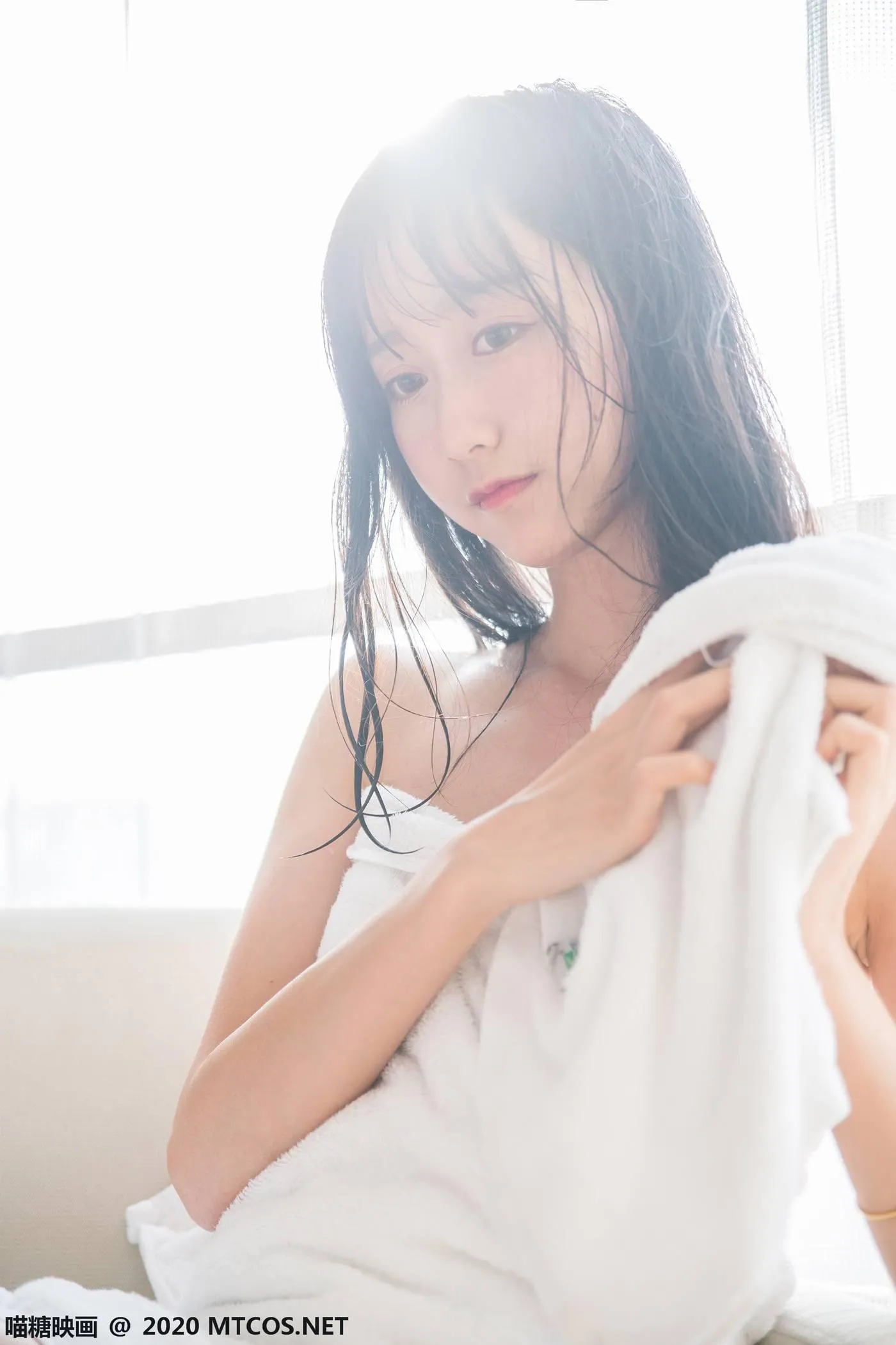 [喵糖映画] VOL.174 纯白浴巾[58P]插图2