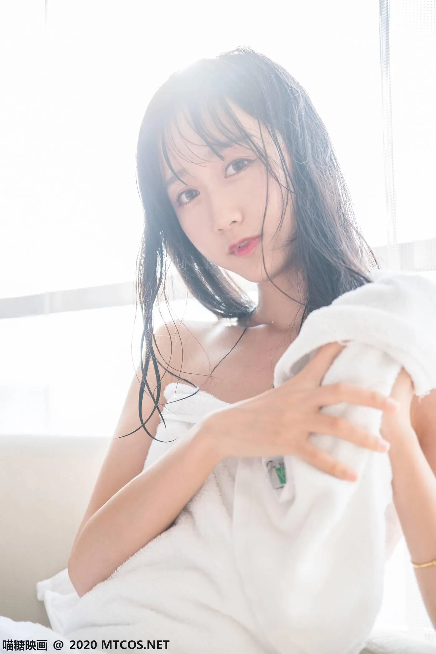 [喵糖映画] VOL.174 纯白浴巾[58P]插图3