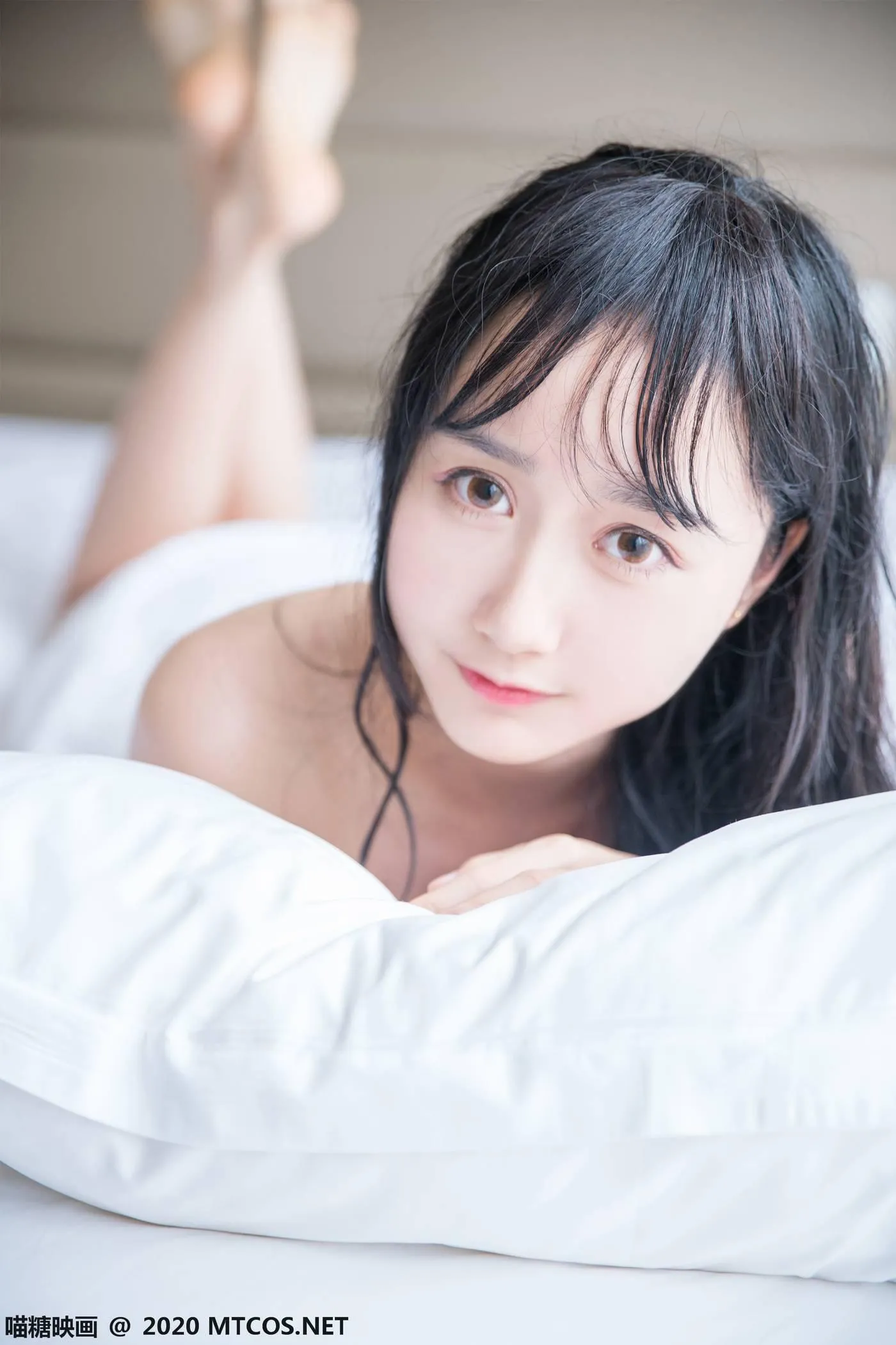 [喵糖映画] VOL.174 纯白浴巾[58P]插图