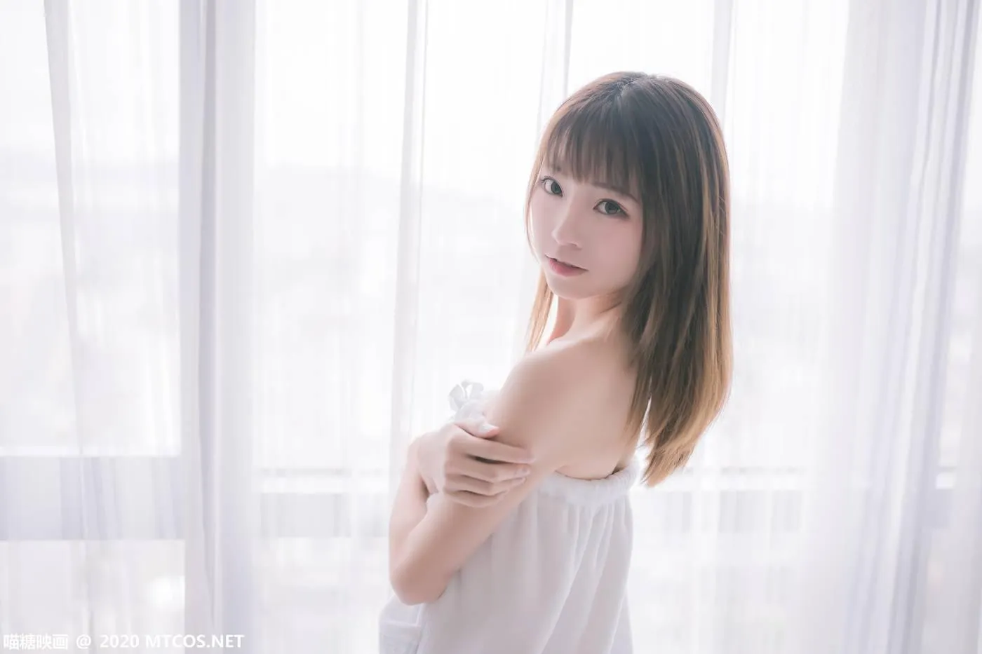 [喵糖映画] VOL.158 纯白浴巾[44P]插图2