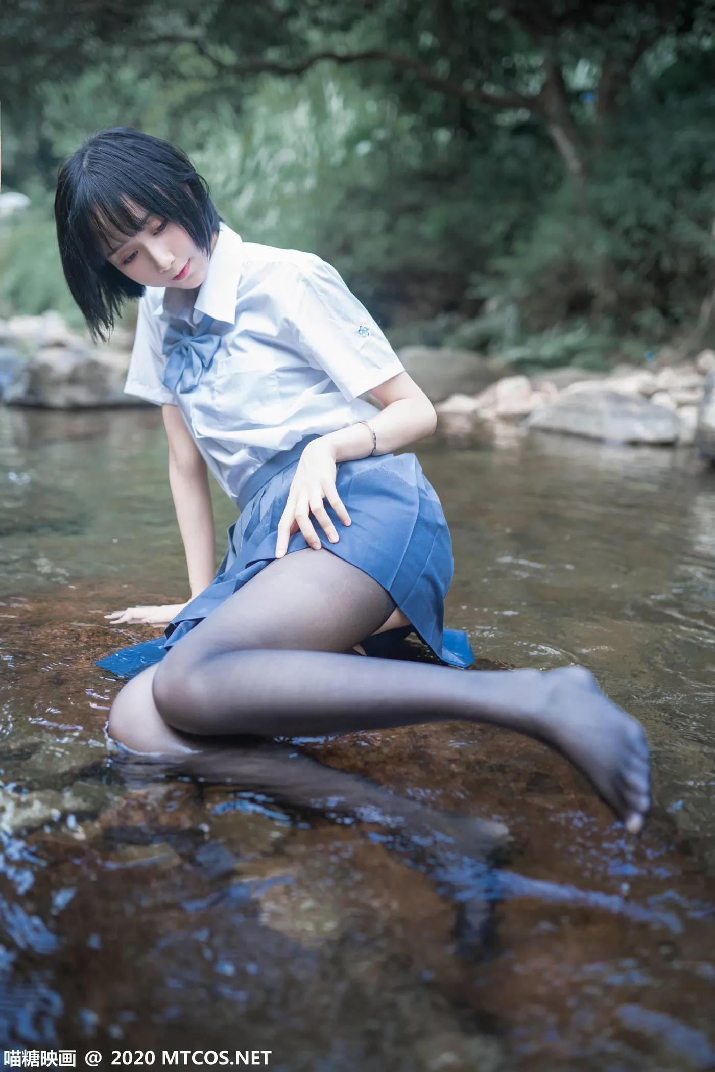[喵糖映画] JKL.016 溪边JK制服[37P]插图7