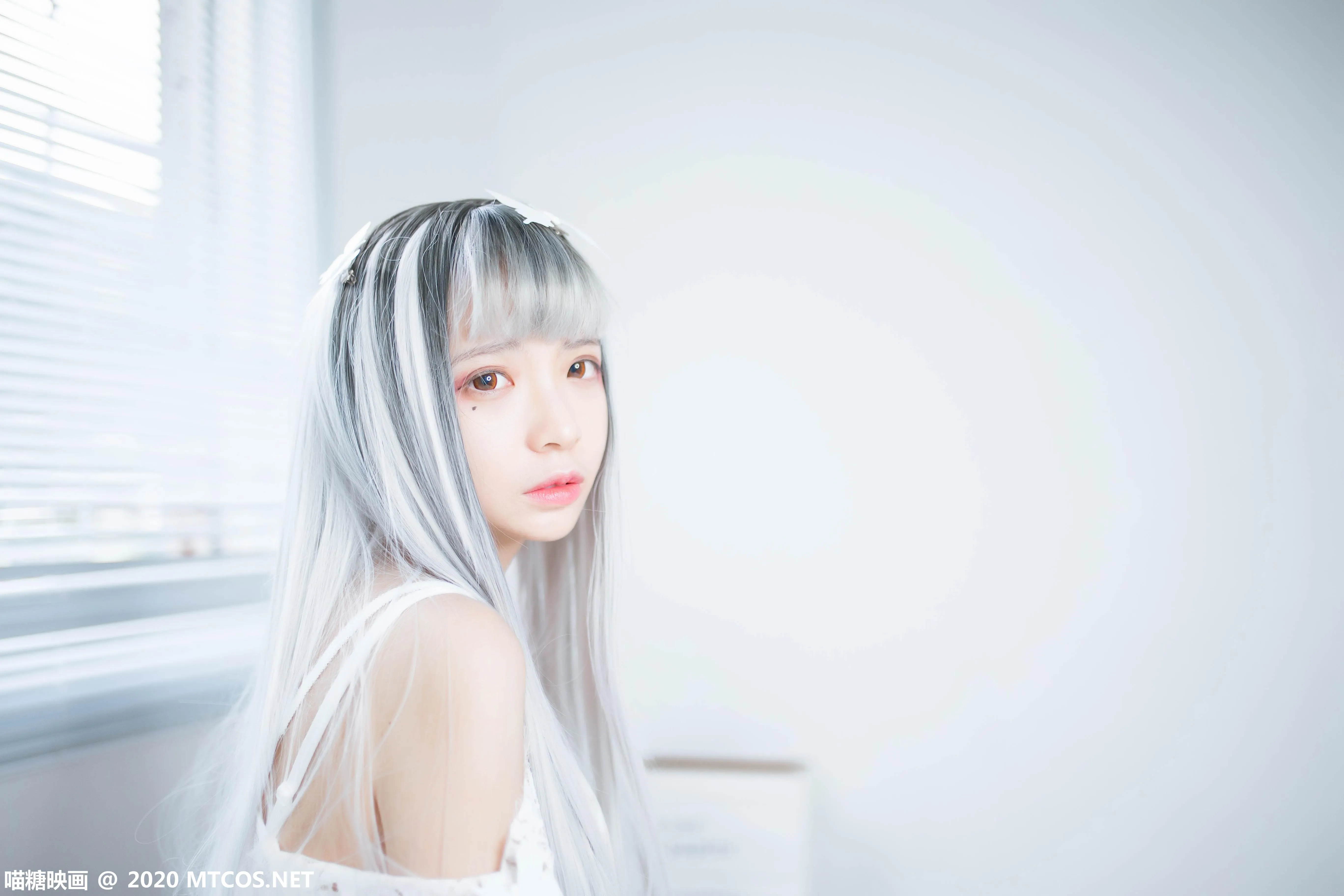 [喵糖映画] VOL.325 白色纱裙[25P]插图4