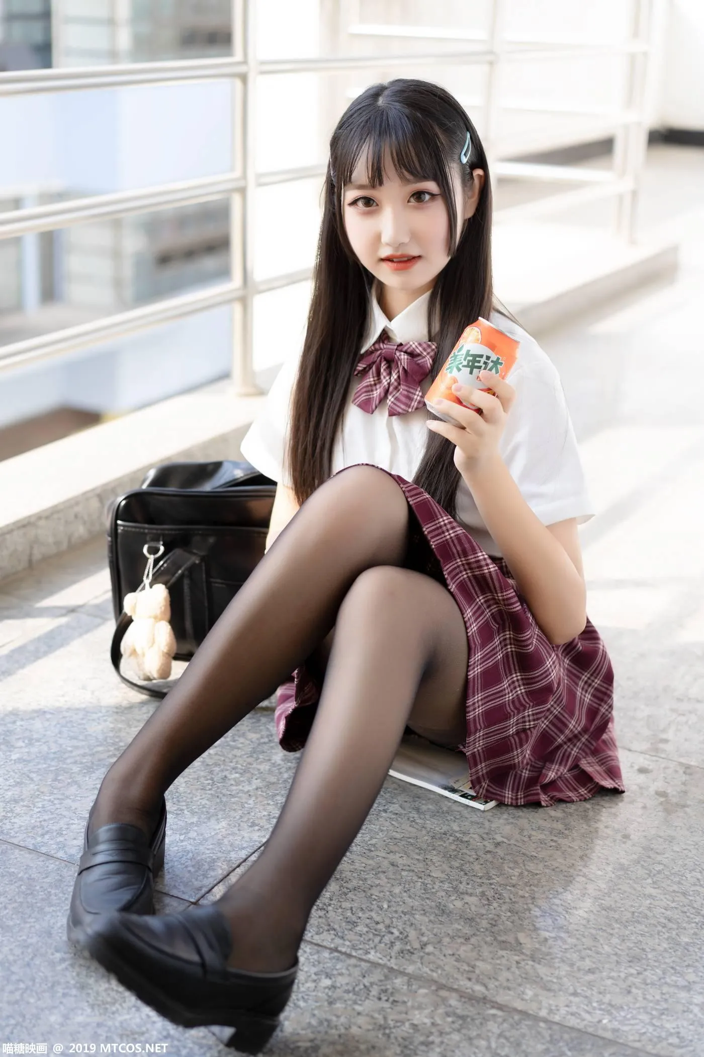 [喵糖映画] VOL.023 制服学妹[44P]插图