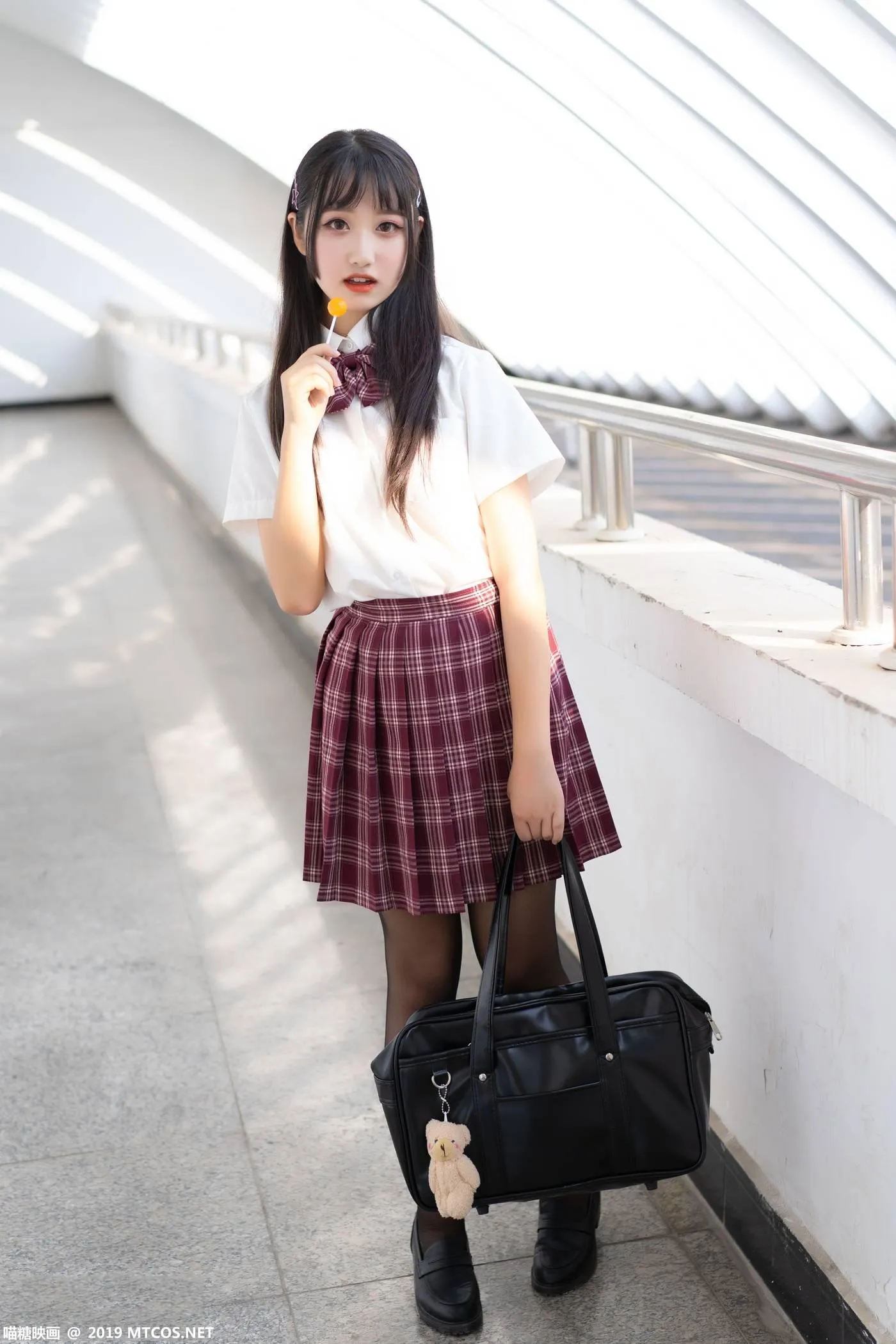 [喵糖映画] VOL.023 制服学妹[44P]插图1