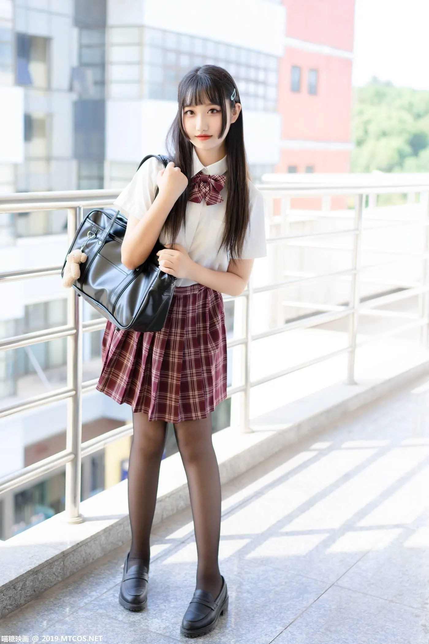 [喵糖映画] VOL.023 制服学妹[44P]插图