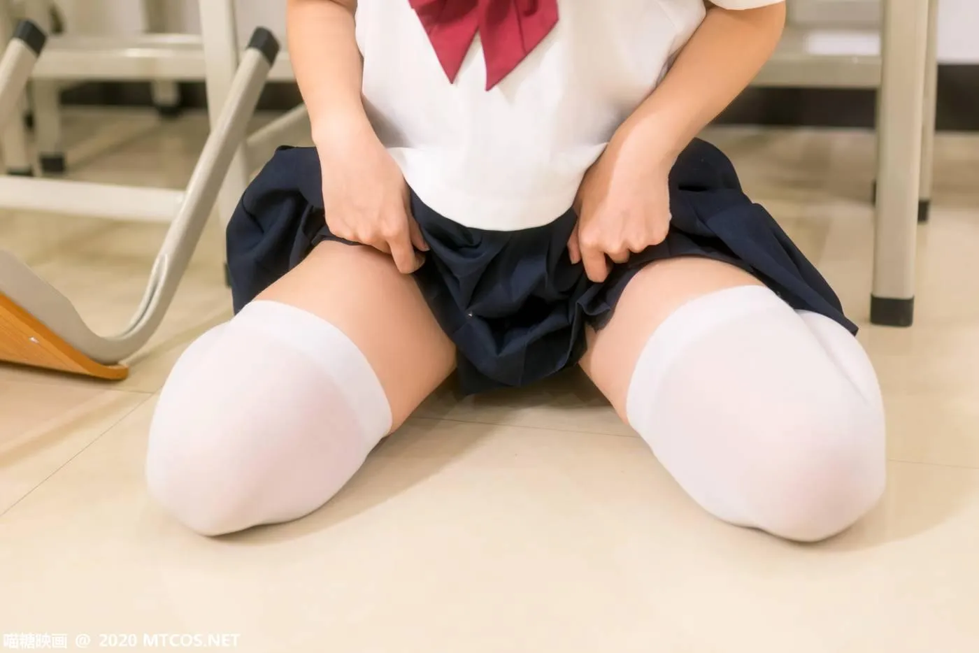 [喵糖映画] JKL.020 课室JK制服[25P]插图2